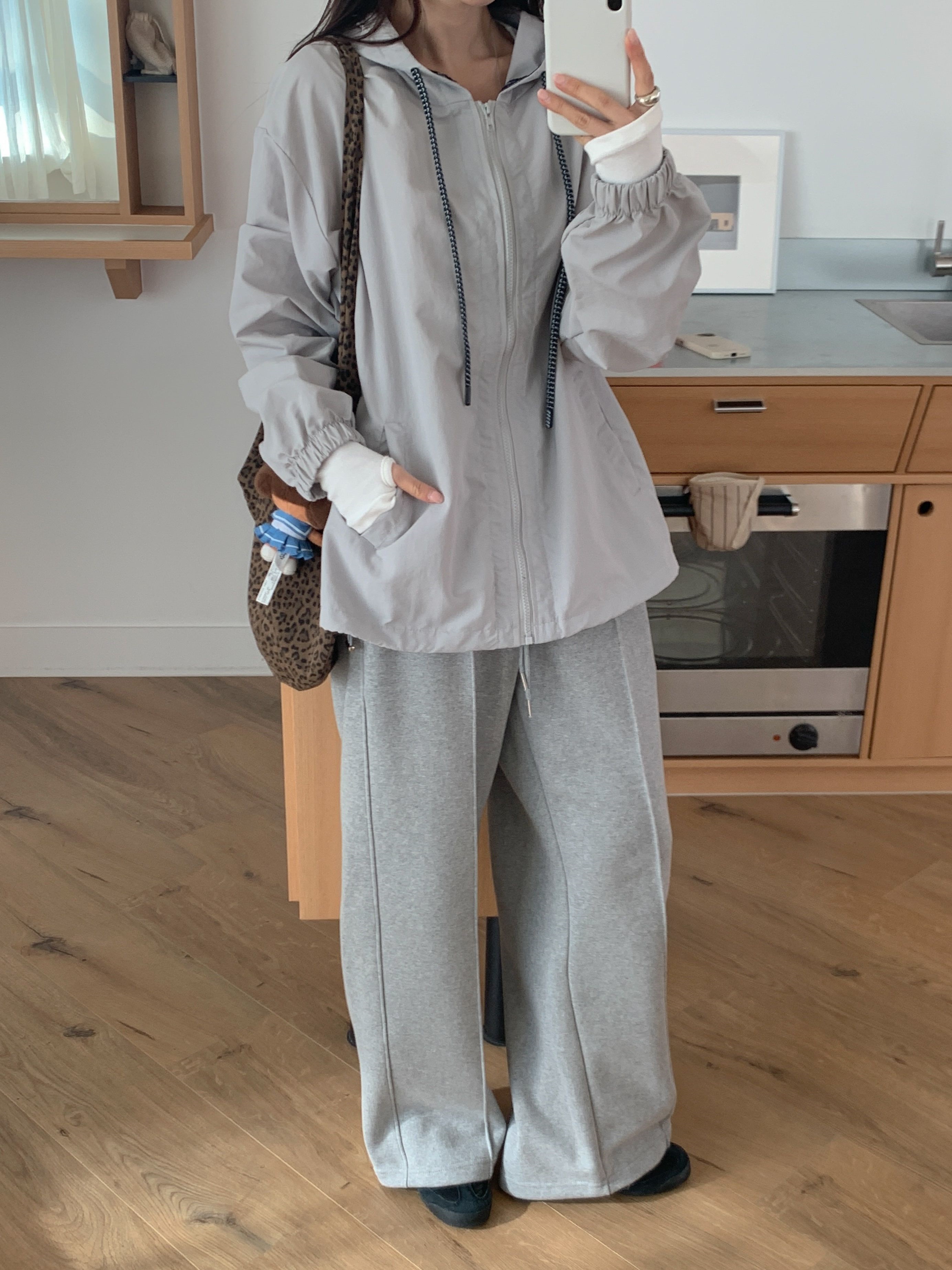 コンビナイロンジップアップフードドローストリングオーバーサイズ長袖カンガルーポケットチェックジャンパー | 詳細画像8