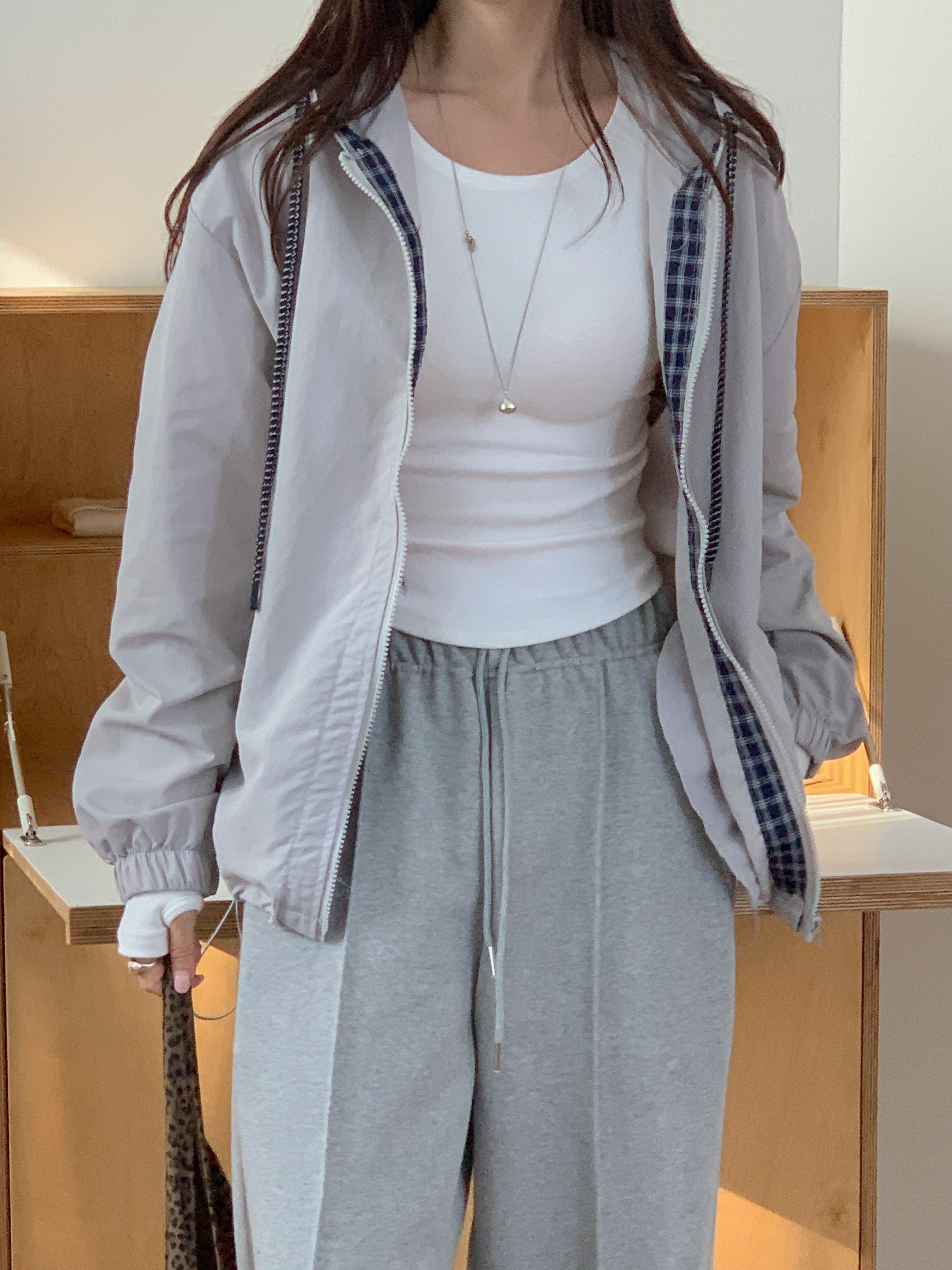 コンビナイロンジップアップフードドローストリングオーバーサイズ長袖カンガルーポケットチェックジャンパー | 詳細画像19