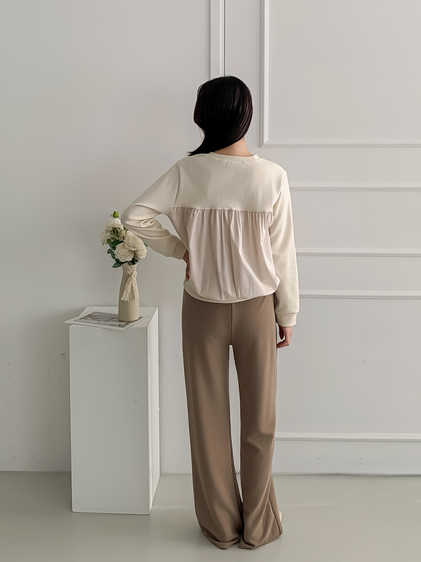 コンビラウンドネックパフスリーブルーズ長袖ギャザーストライプスウェット | 詳細画像4