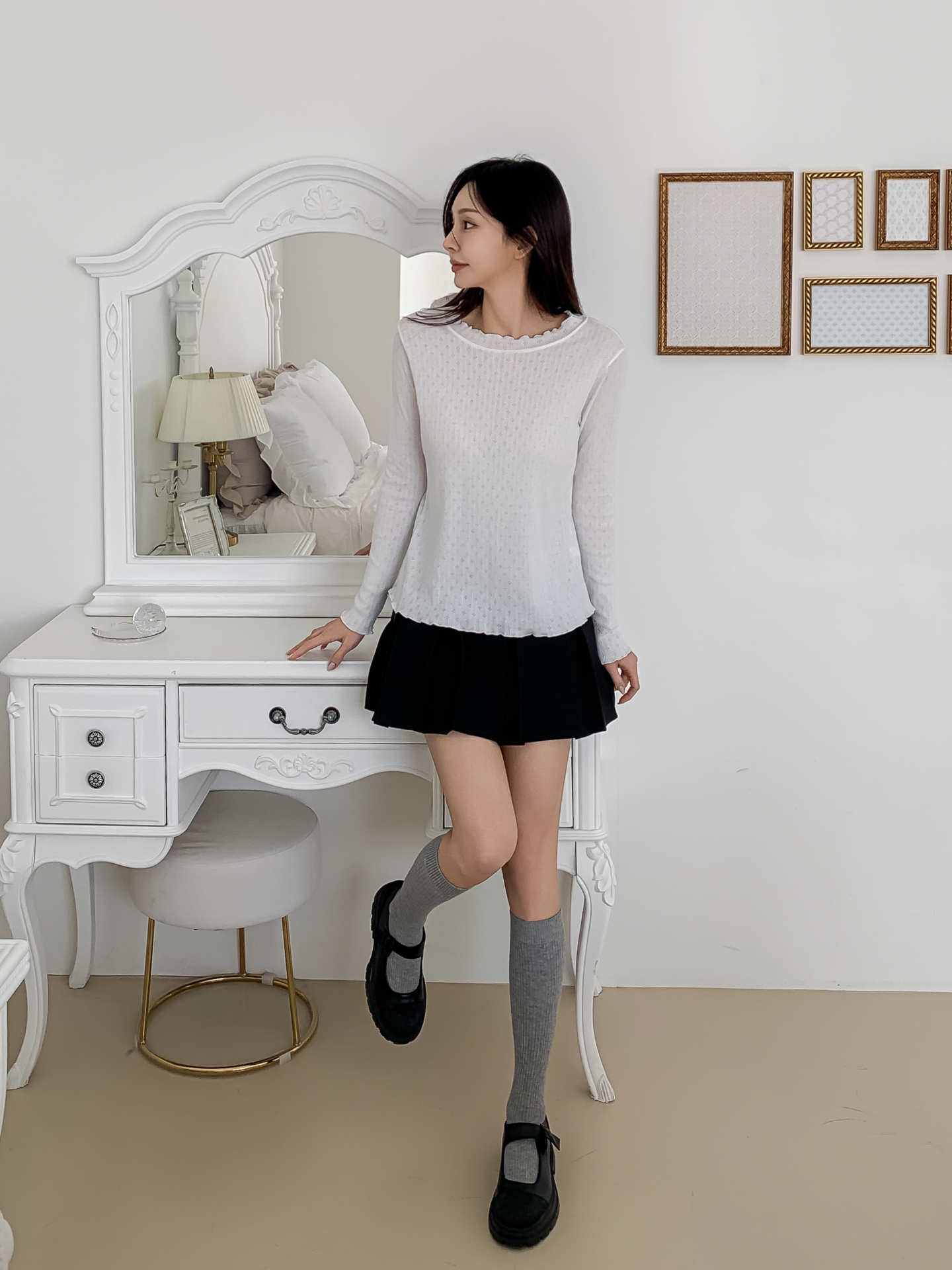 リブメロウパンチングベルスリーブ長袖フリル ネックTシャツ | 詳細画像5