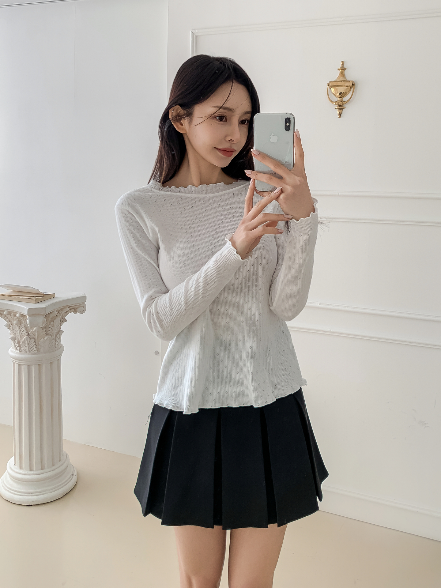 リブメロウパンチングベルスリーブ長袖フリル ネックTシャツ | 詳細画像15