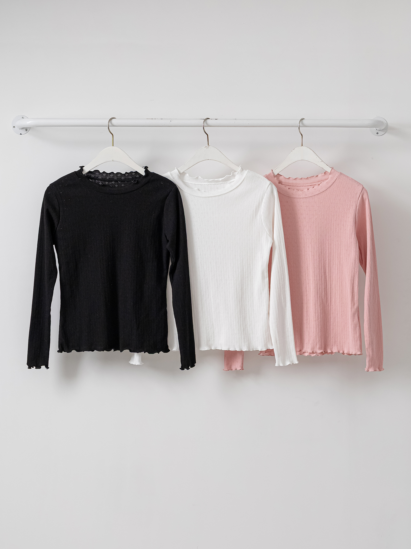 リブメロウパンチングベルスリーブ長袖フリル ネックTシャツ | 詳細画像33