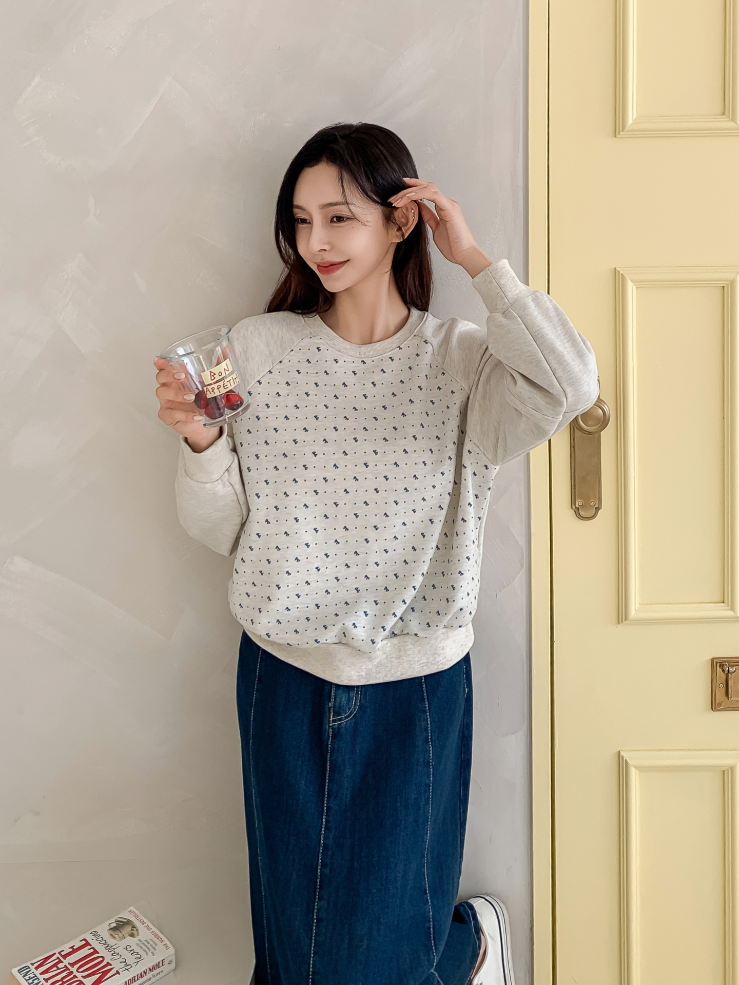 ラウンドネックパッチラグランルーズ長袖ドットスウェット | 詳細画像5