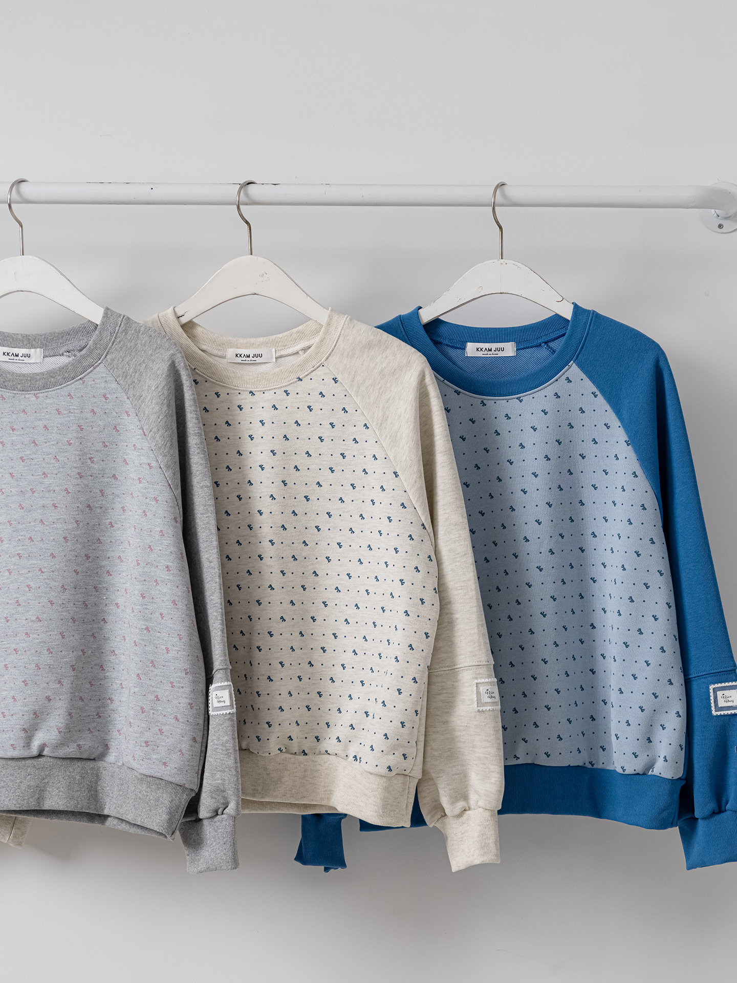 ラウンドネックパッチラグランルーズ長袖ドットスウェット | 詳細画像33