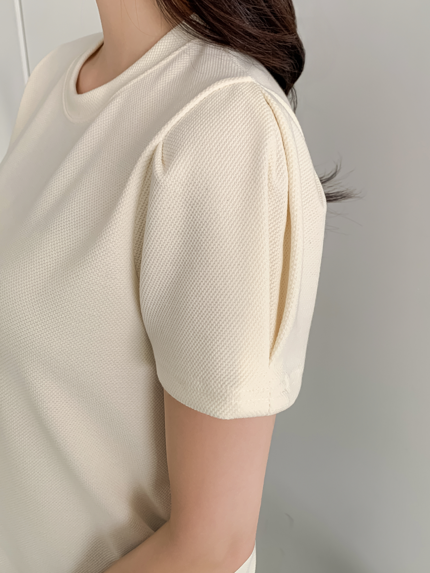 ラウンドネックベーシックパフスリーブ半袖無地ブラウス | 詳細画像11