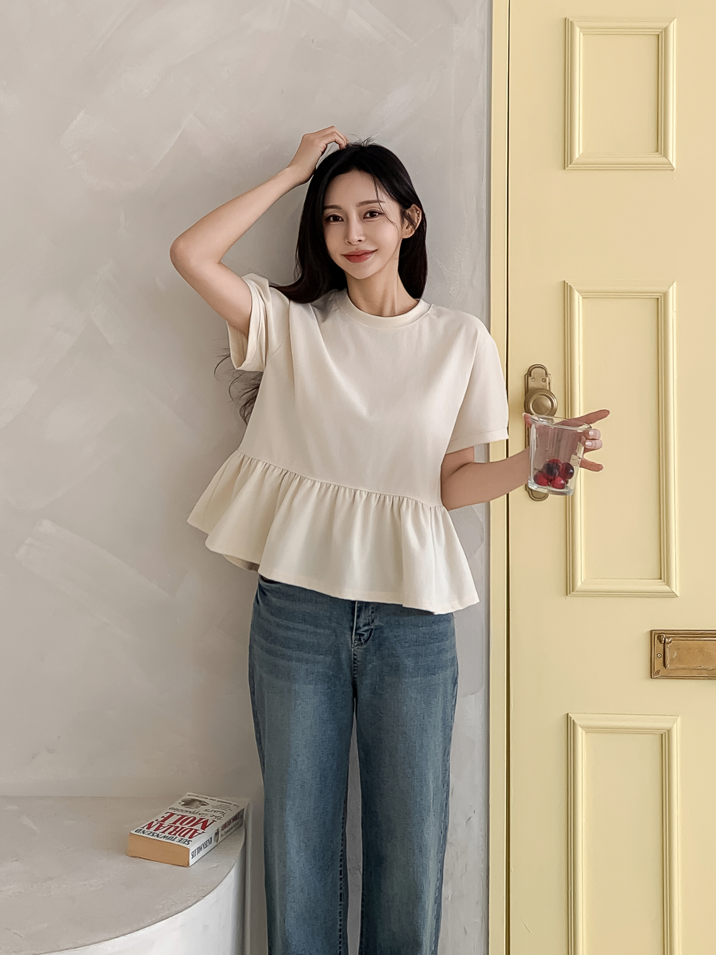 ラウンドネックパフスリーブルーズ半袖ギャザーフレアセミクロップド無地ブラウス | 詳細画像9