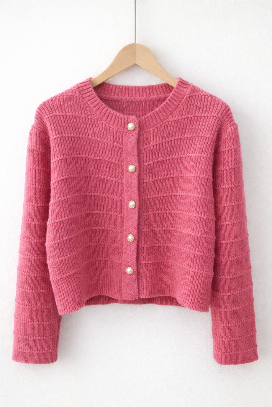 ラウンドネックパール調ボタンルーズ長袖セミクロップドカーディガン | 詳細画像11