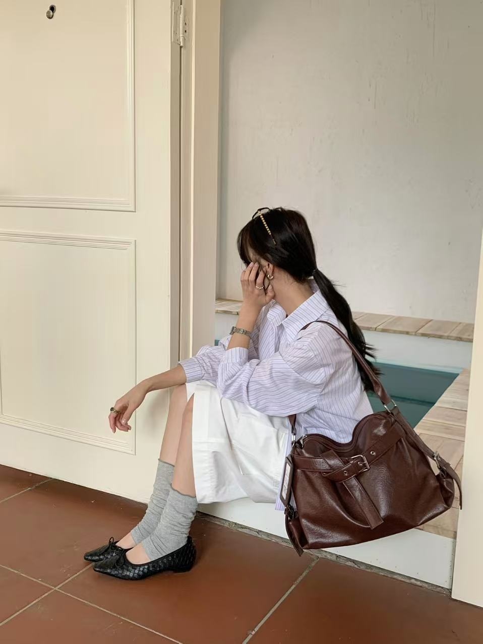 レザー調ジップアップベルトビッグトートバッグ | 詳細画像9