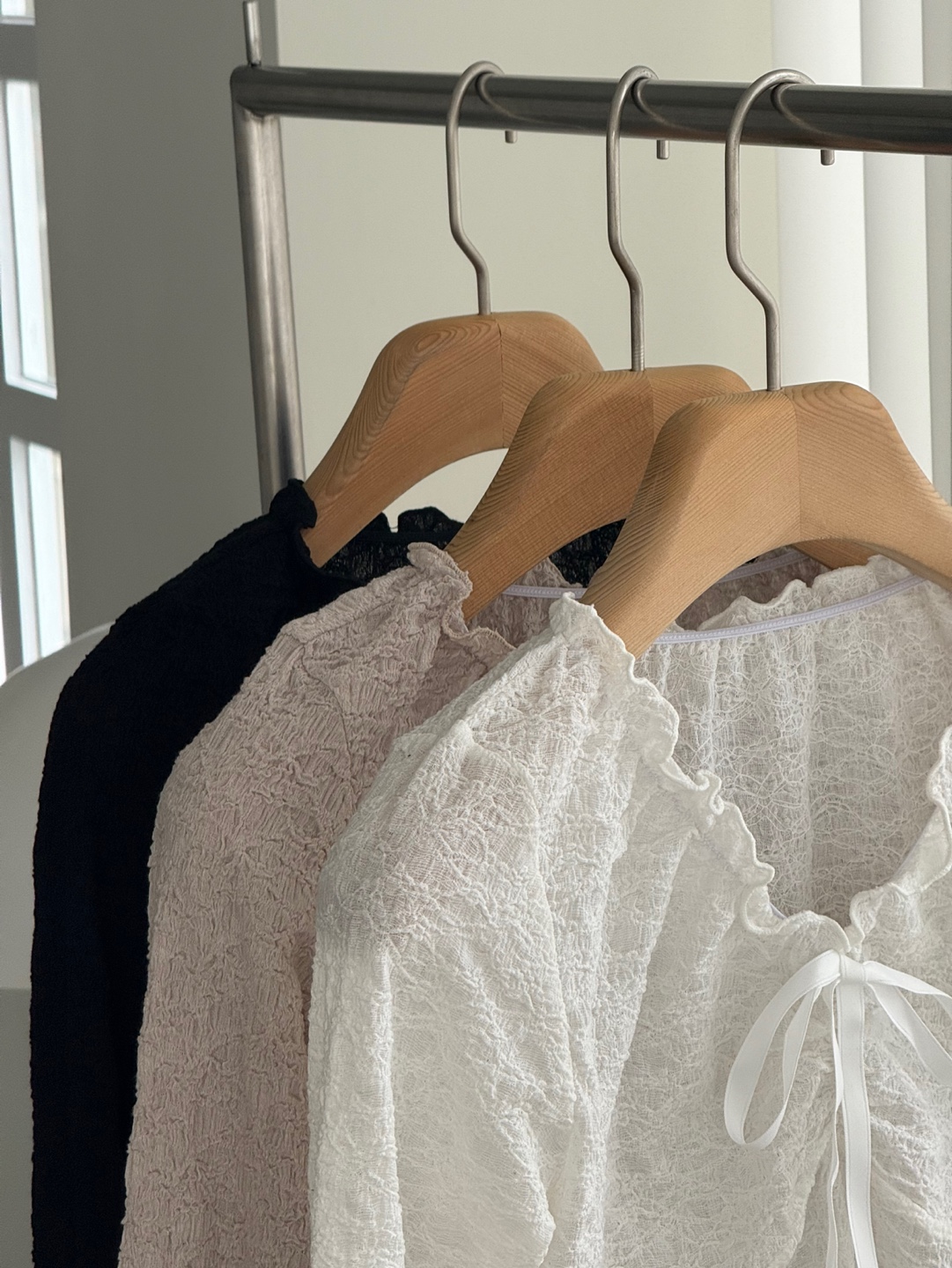 ドローストリングラインベーシック長袖フリル ネックレースTシャツ | 詳細画像24