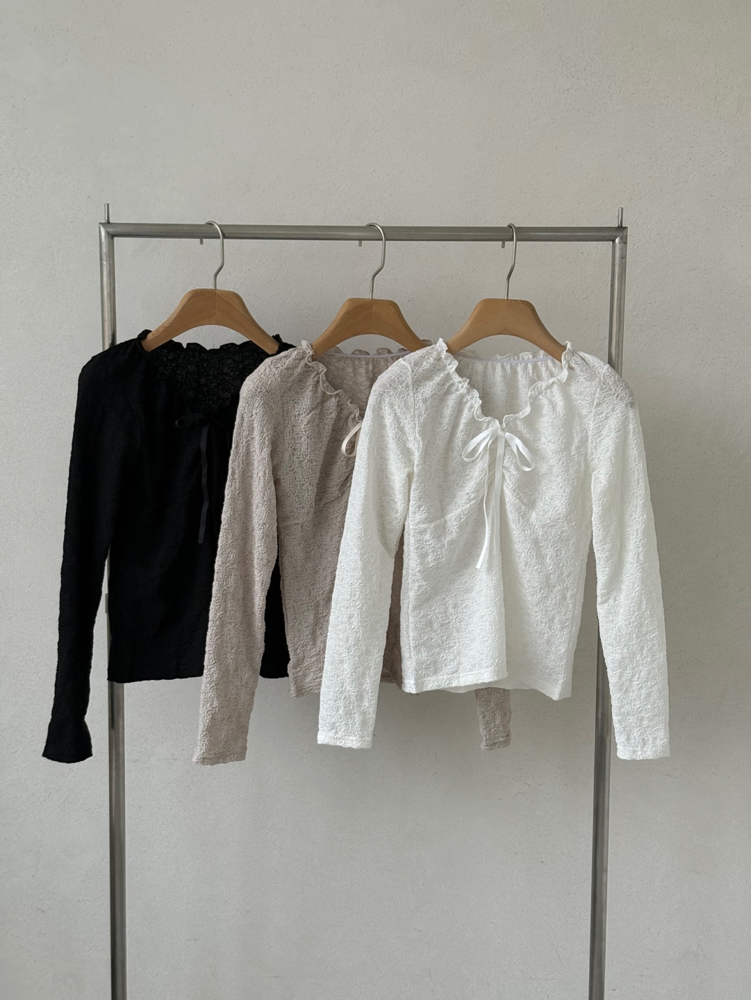 ドローストリングラインベーシック長袖フリル ネックレースTシャツ | 詳細画像26