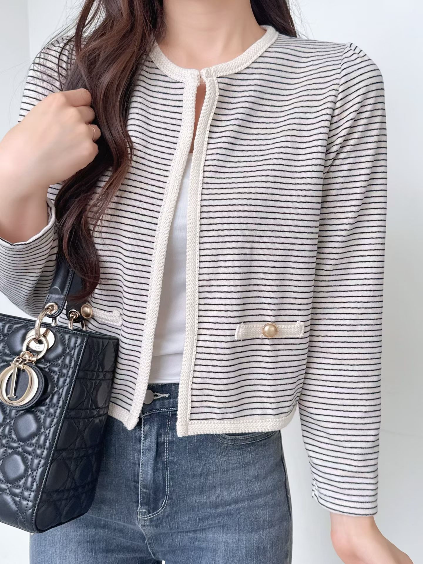 ラウンドネックパフスリーブクロップド長袖ホックフェイクポケットボーダー配色カーディガン | 詳細画像4