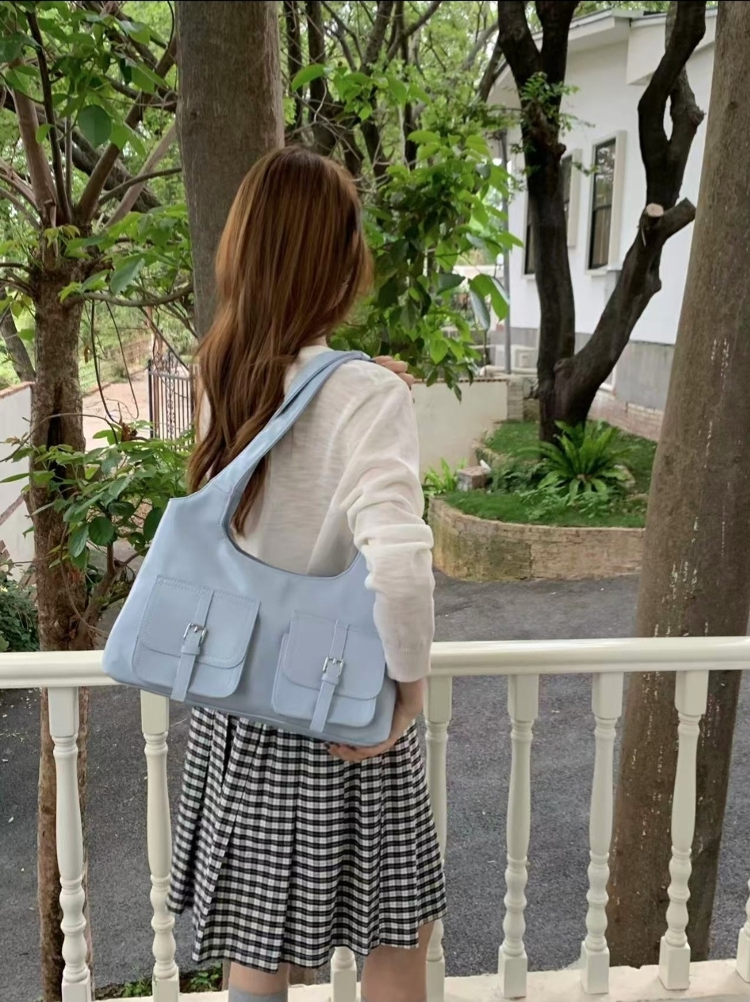 レザー調ジップアップポケットグロス無地トートバッグ | 詳細画像6