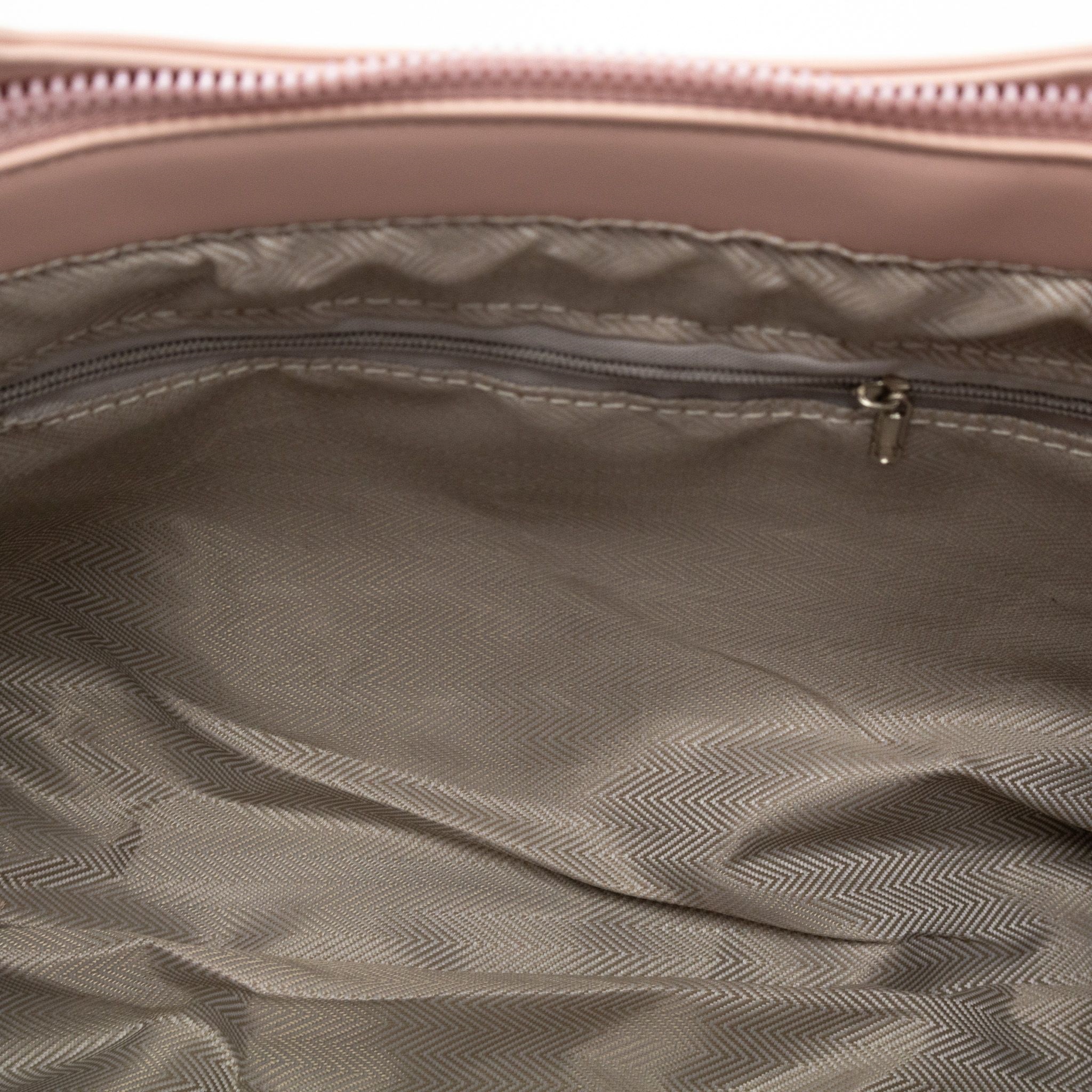 レザー調ジップアップポケットグロス無地トートバッグ | 詳細画像19