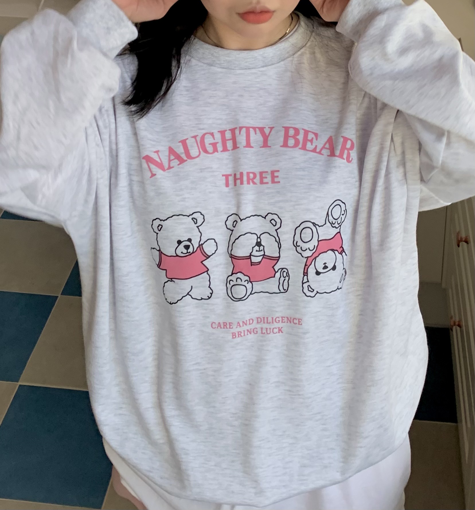 ラウンドネックオーバーサイズ長袖ハーフプリントスウェット | 詳細画像5