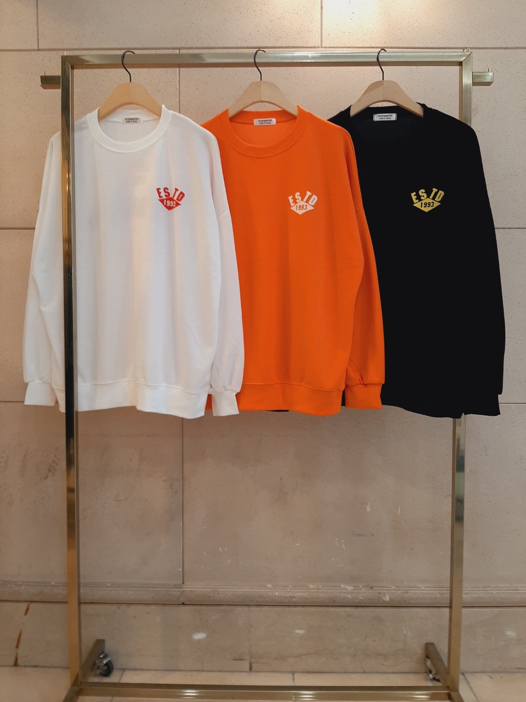 ラウンドネックルーズ長袖ロゴ両面プリントスウェット | 詳細画像3