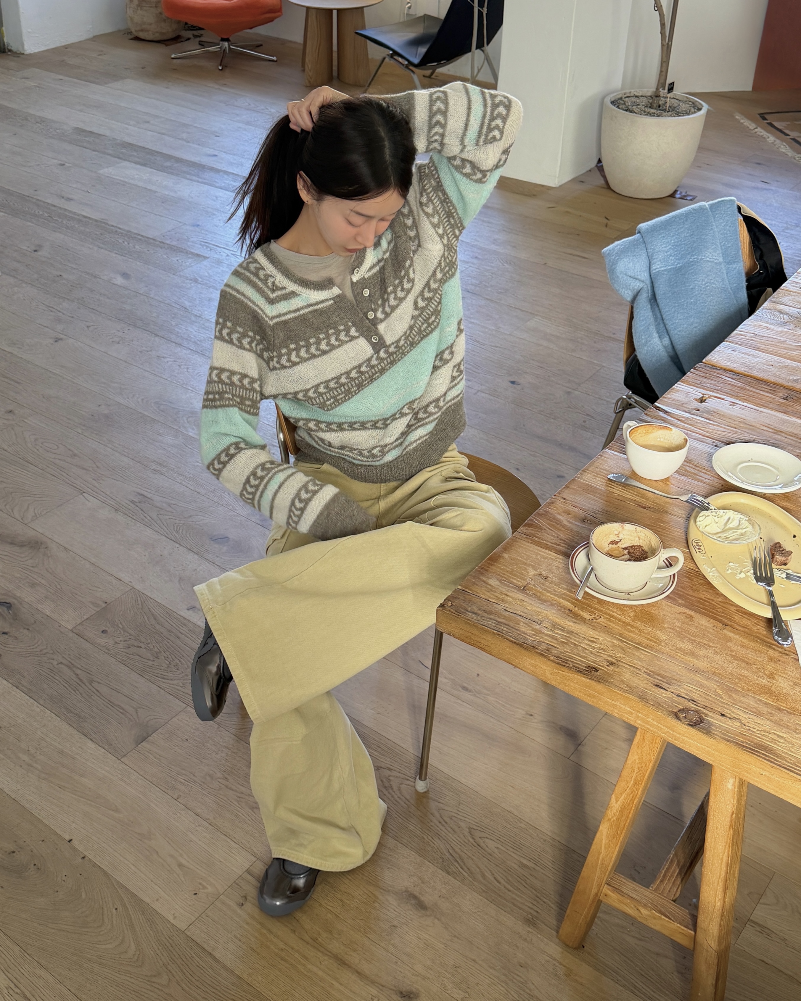 ヘンリーネックラグランエスニックニット | 詳細画像4