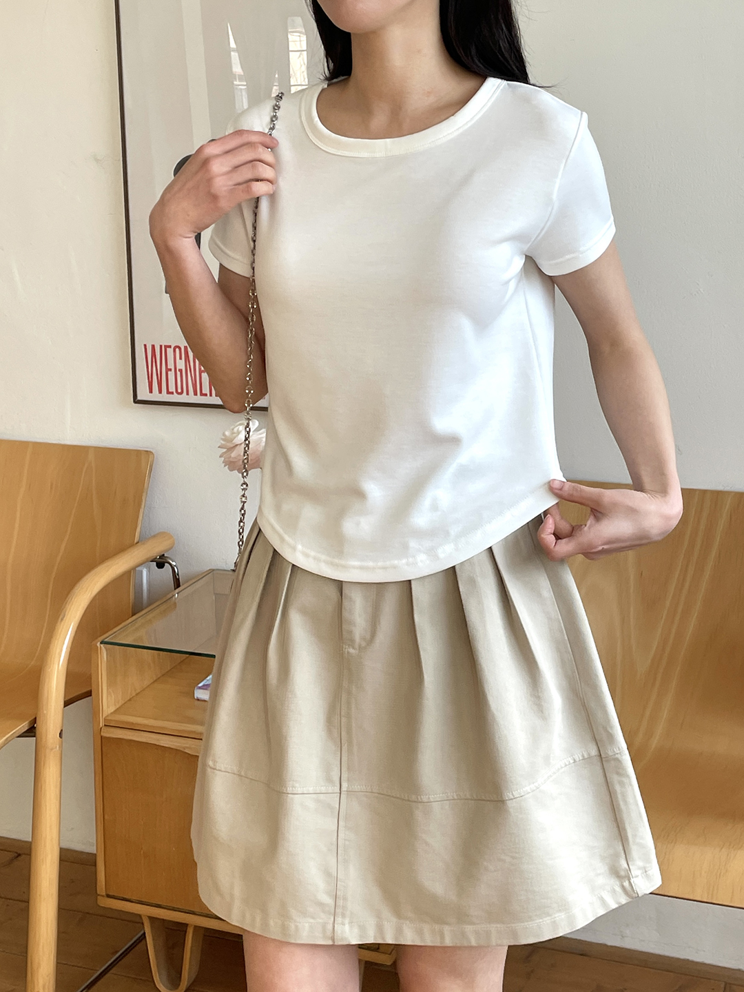 ラウンドネックシンプルベーシック半袖セミクロップド無地Tシャツ | 詳細画像6