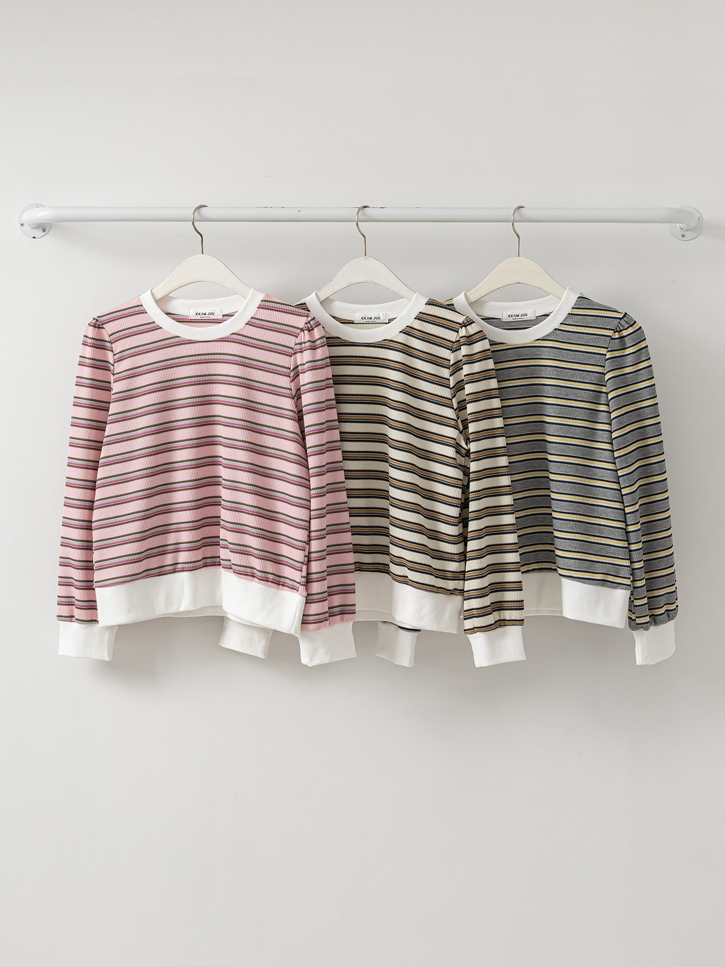 ラウンドネック長袖ボーダーカラーニット | 詳細画像2