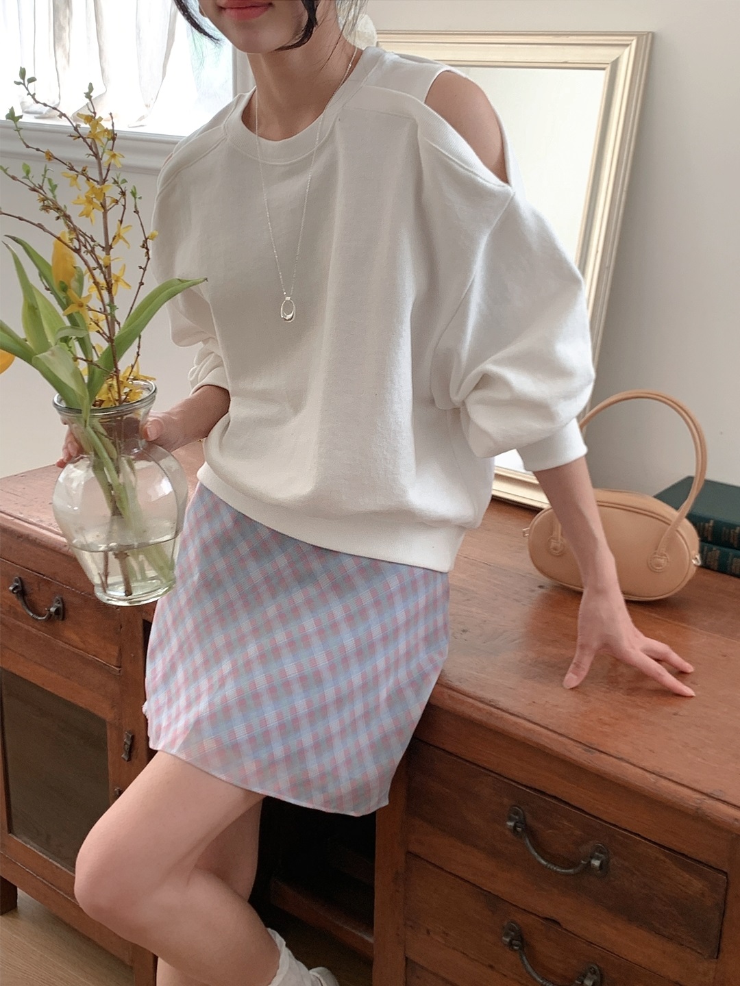 コットンラウンドネックオフショルダースリットルーズ無地スウェット | 詳細画像4