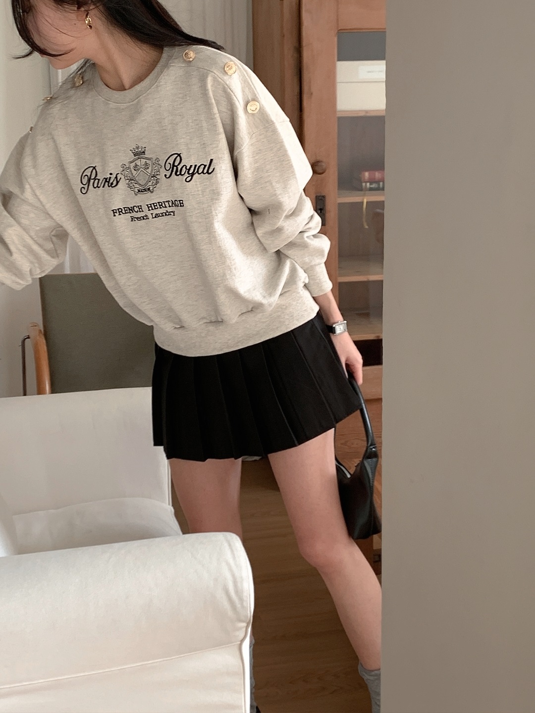 コットンラウンドネックルーズフェイクボタン刺繍プリントスウェット | 詳細画像14