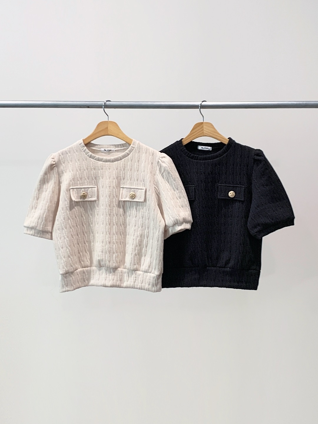 ラウンドネックウェーブ半袖フェイクポケットケーブルブラウス | 詳細画像17