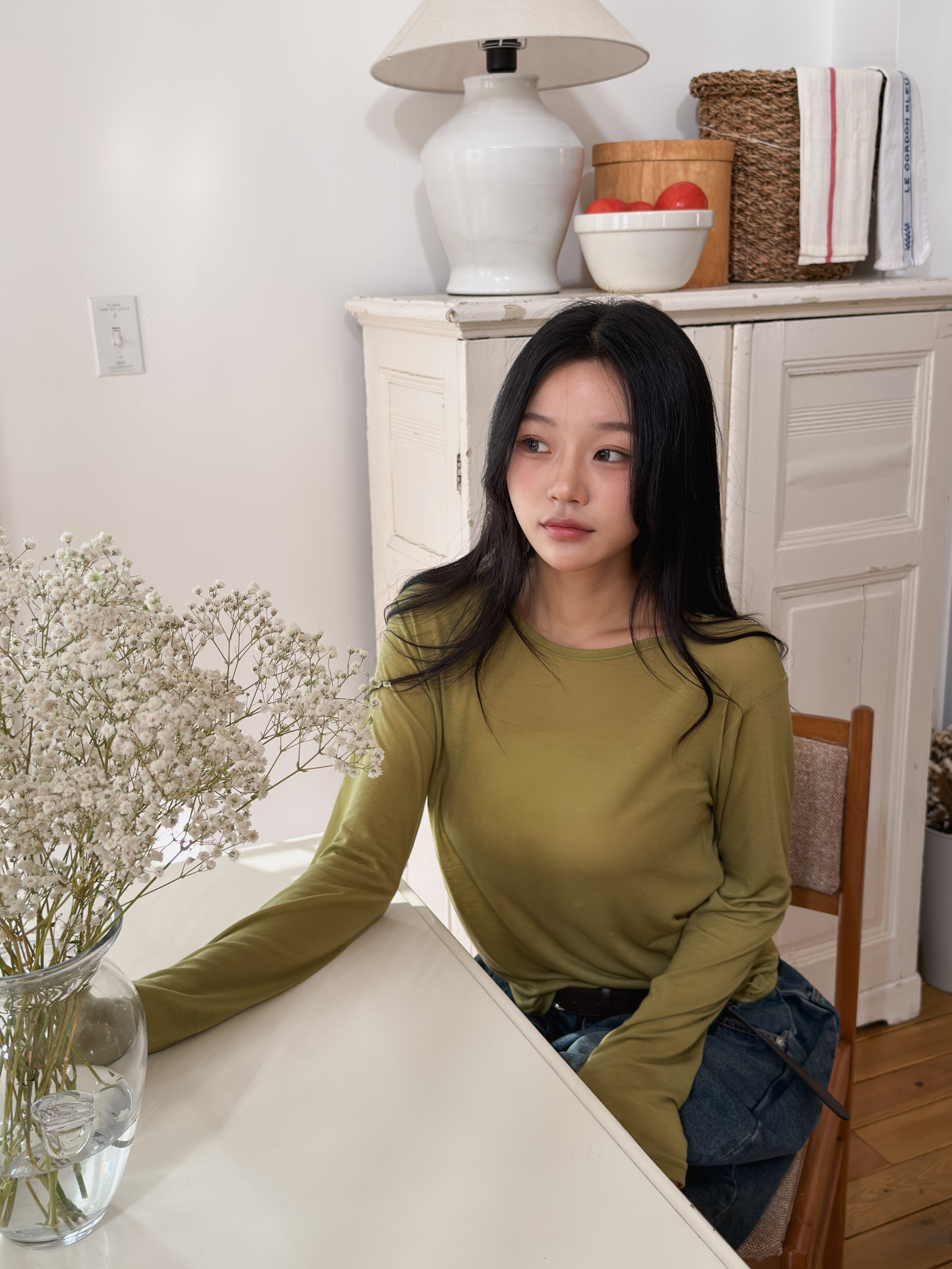 ラウンドネックルーズ長袖無地Tシャツ | 詳細画像11