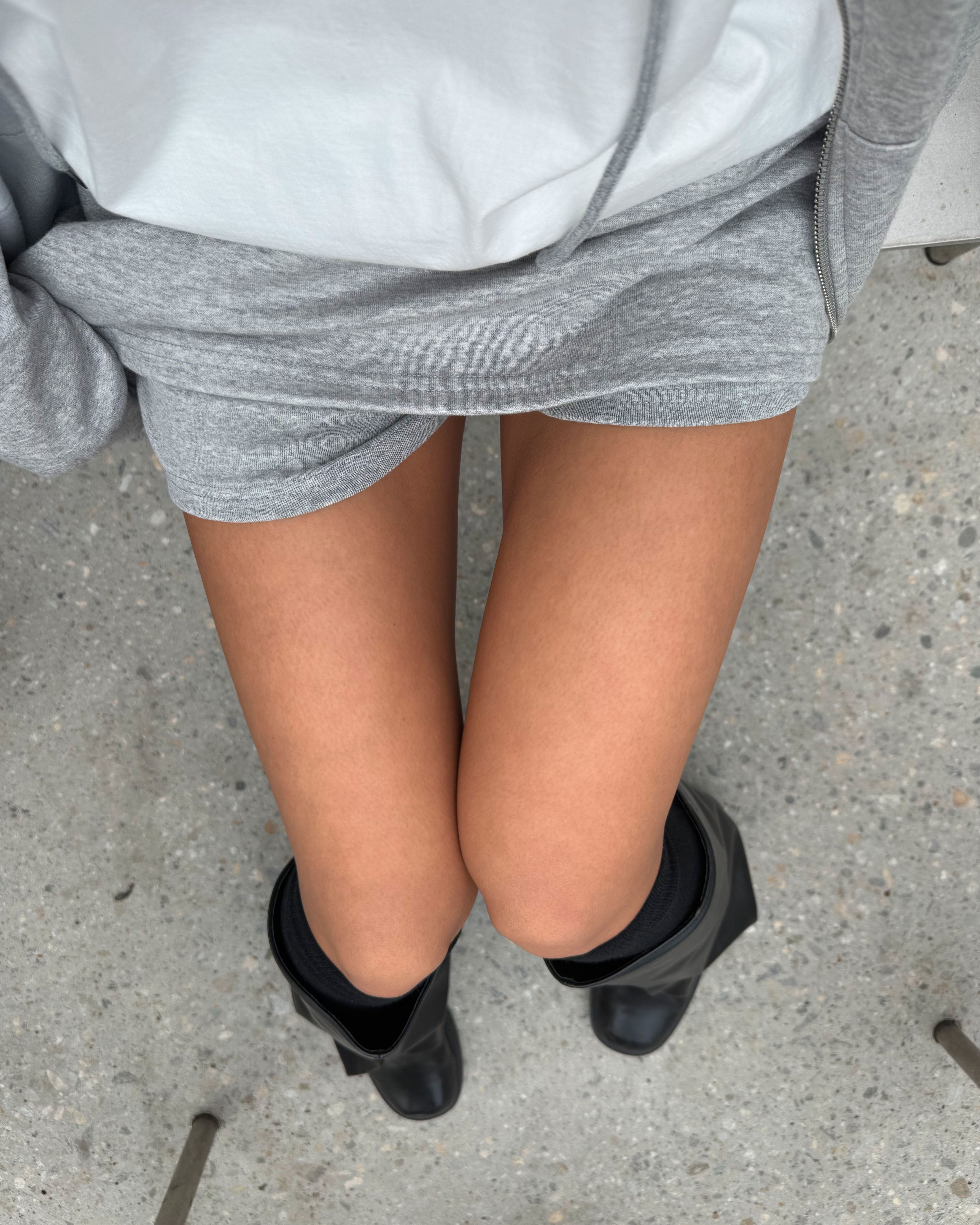 フードドローストリングウエストゴムオーバーサイズショート長袖ハーフカンガルーポケット無地ツーピース(トップス、ボトムス)ジップパーカースカートパンツ | 詳細画像4