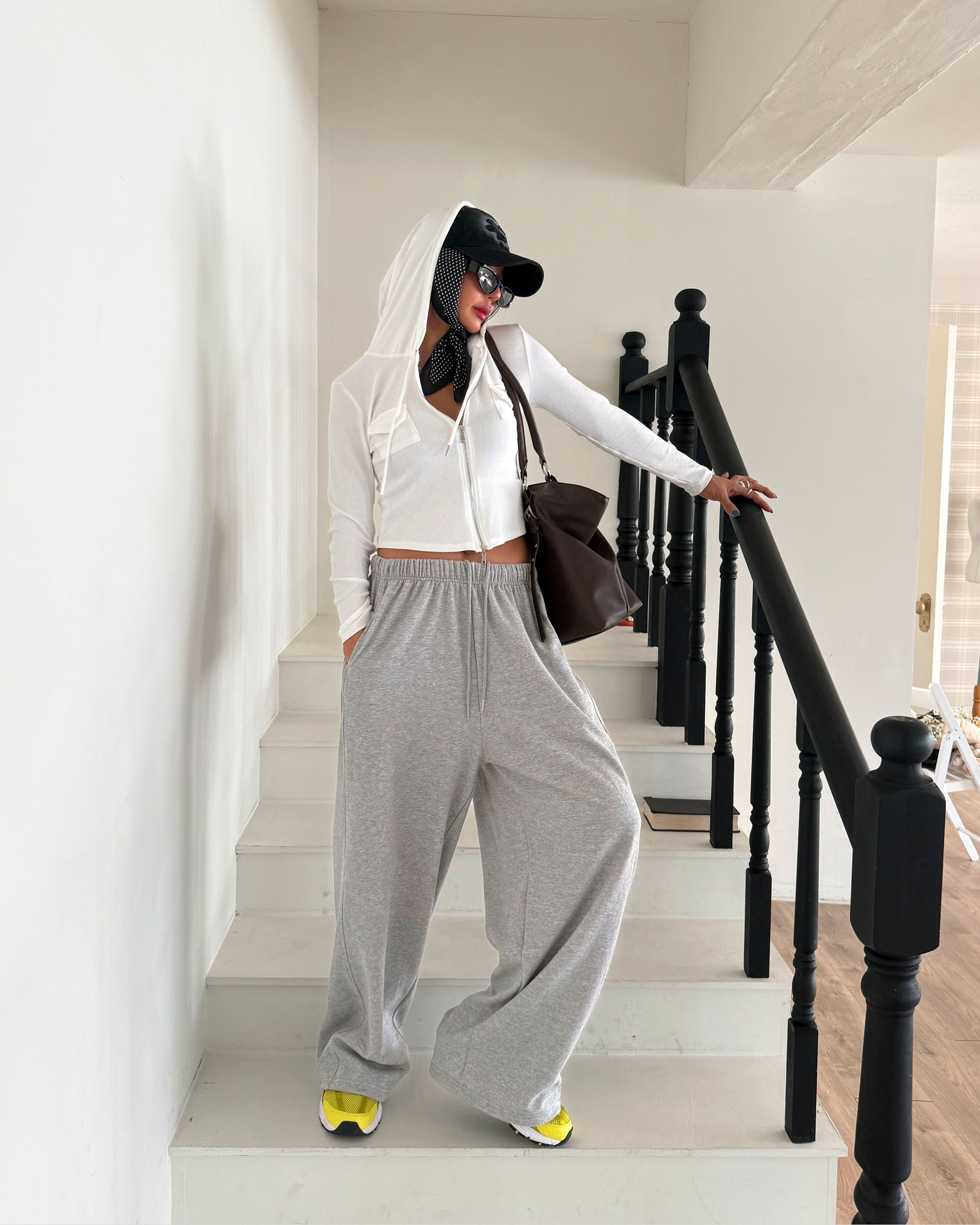 ドローストリングラインウエストゴムロングワイドバックポケット無地パンツ | 詳細画像13