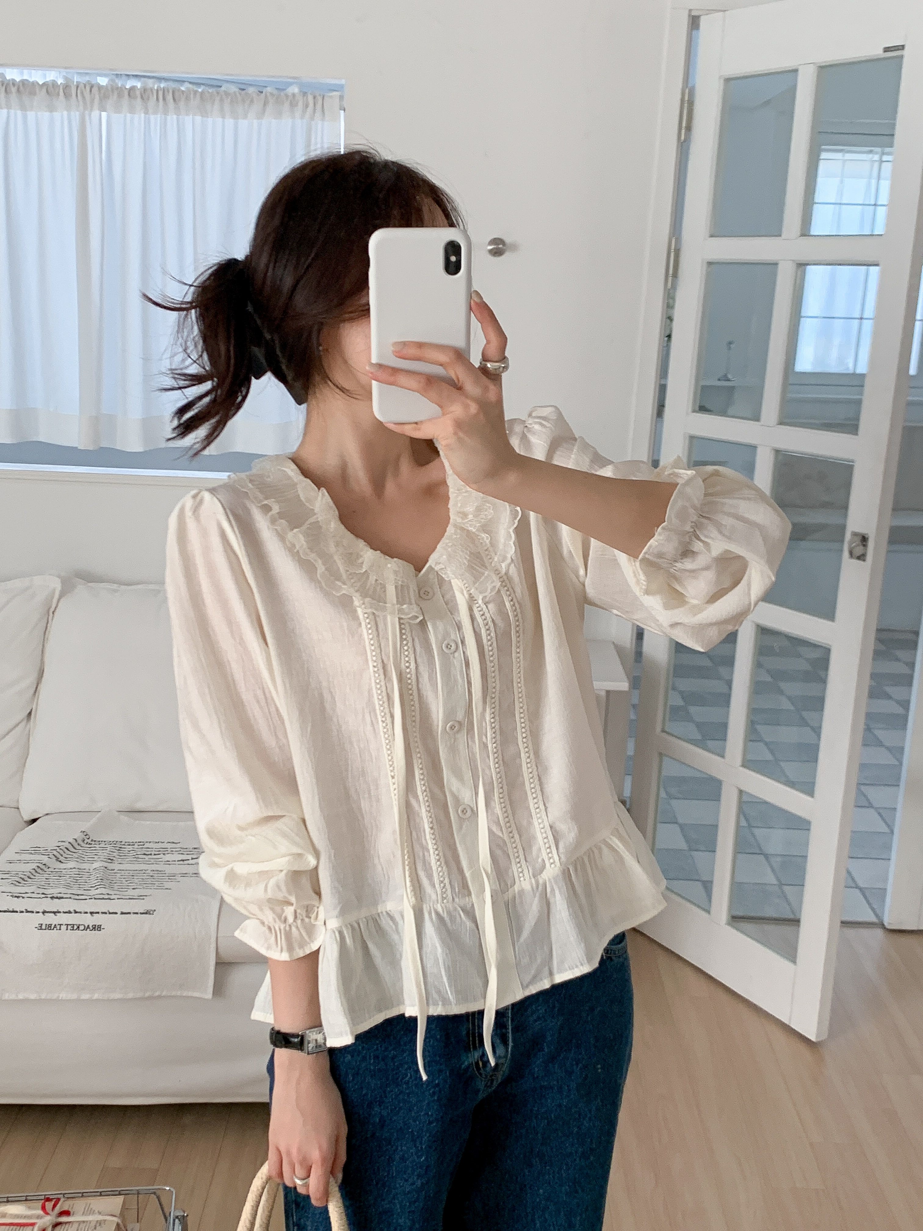 レースボタンUネックドローストリングフリルパフスリーブ長袖ギャザーブラウス | 詳細画像15