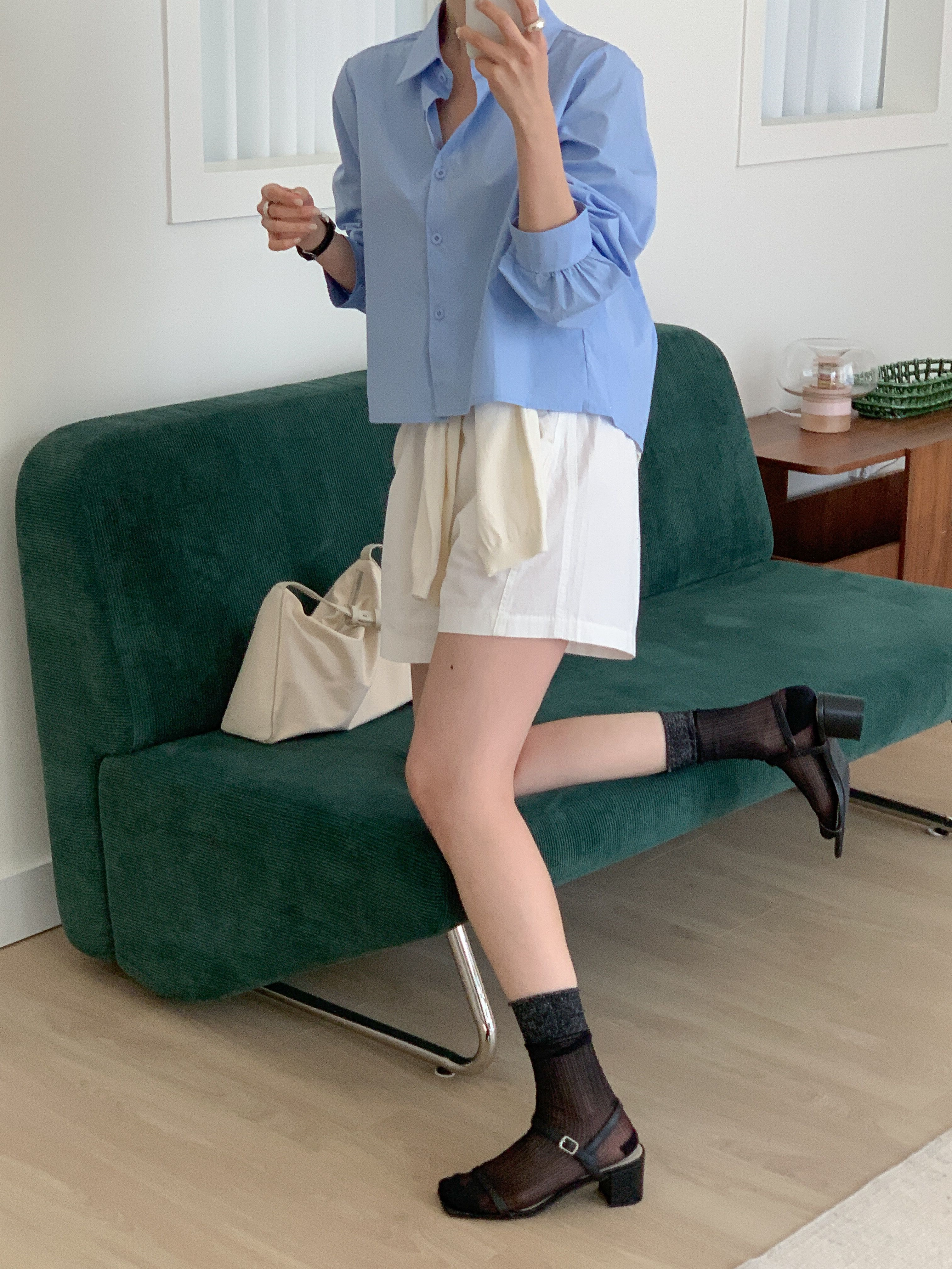 ボタンカラーピンタック長袖ギャザーボタンスリーブ無地ブラウス | 詳細画像11