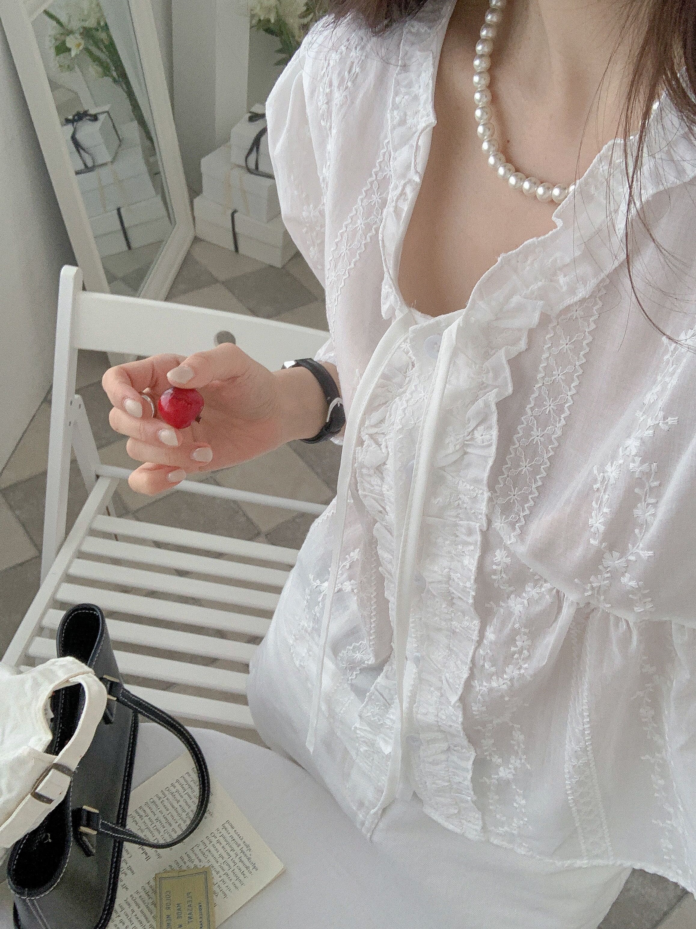 コットンストラップフリルパフスリーブルーズ長袖ギャザーフリル ネックブラウス | 詳細画像6