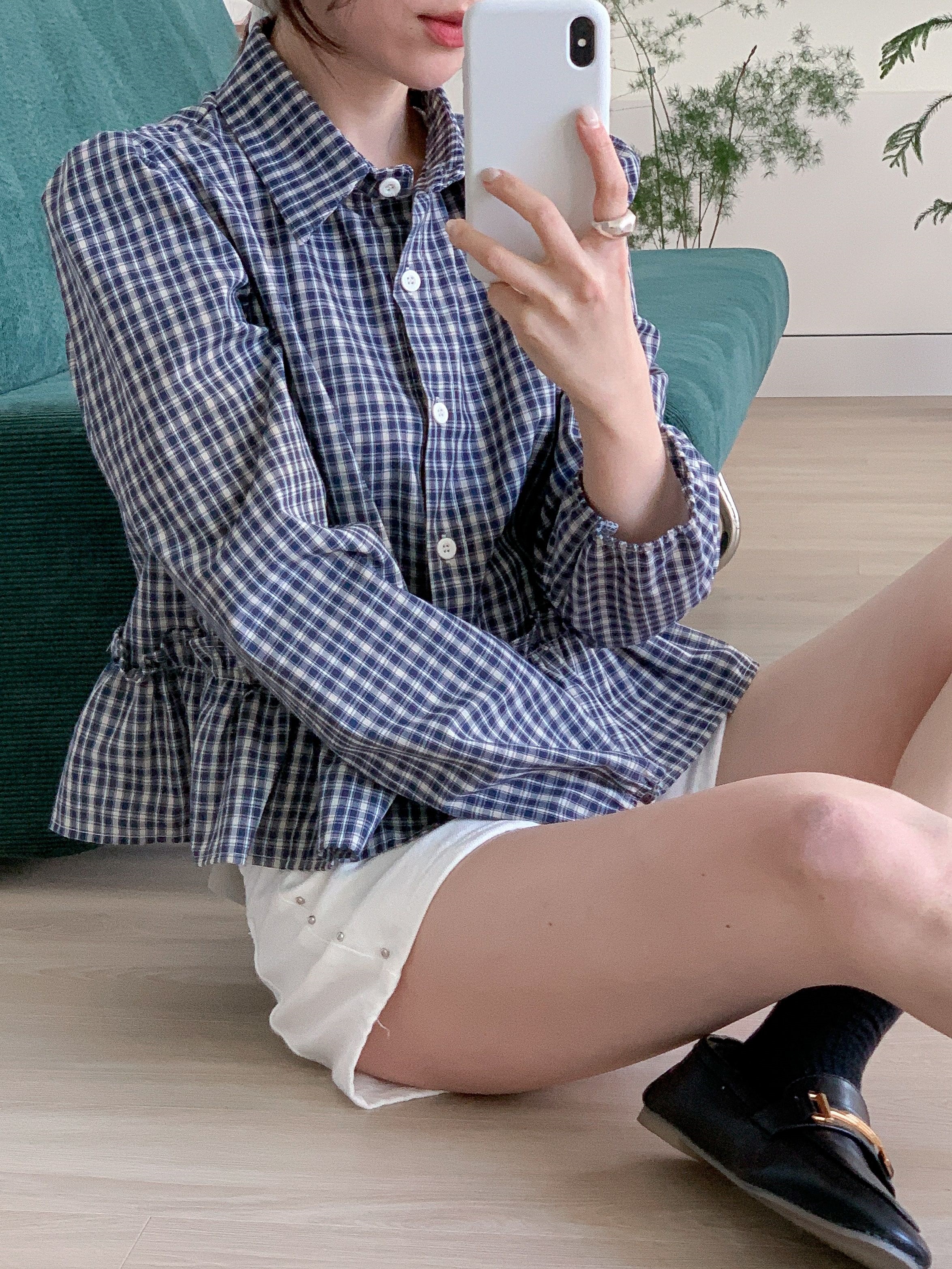 リネン混ボタンカラーパフスリーブルーズ長袖フレアセミクロップドチェックブラウス | 詳細画像5