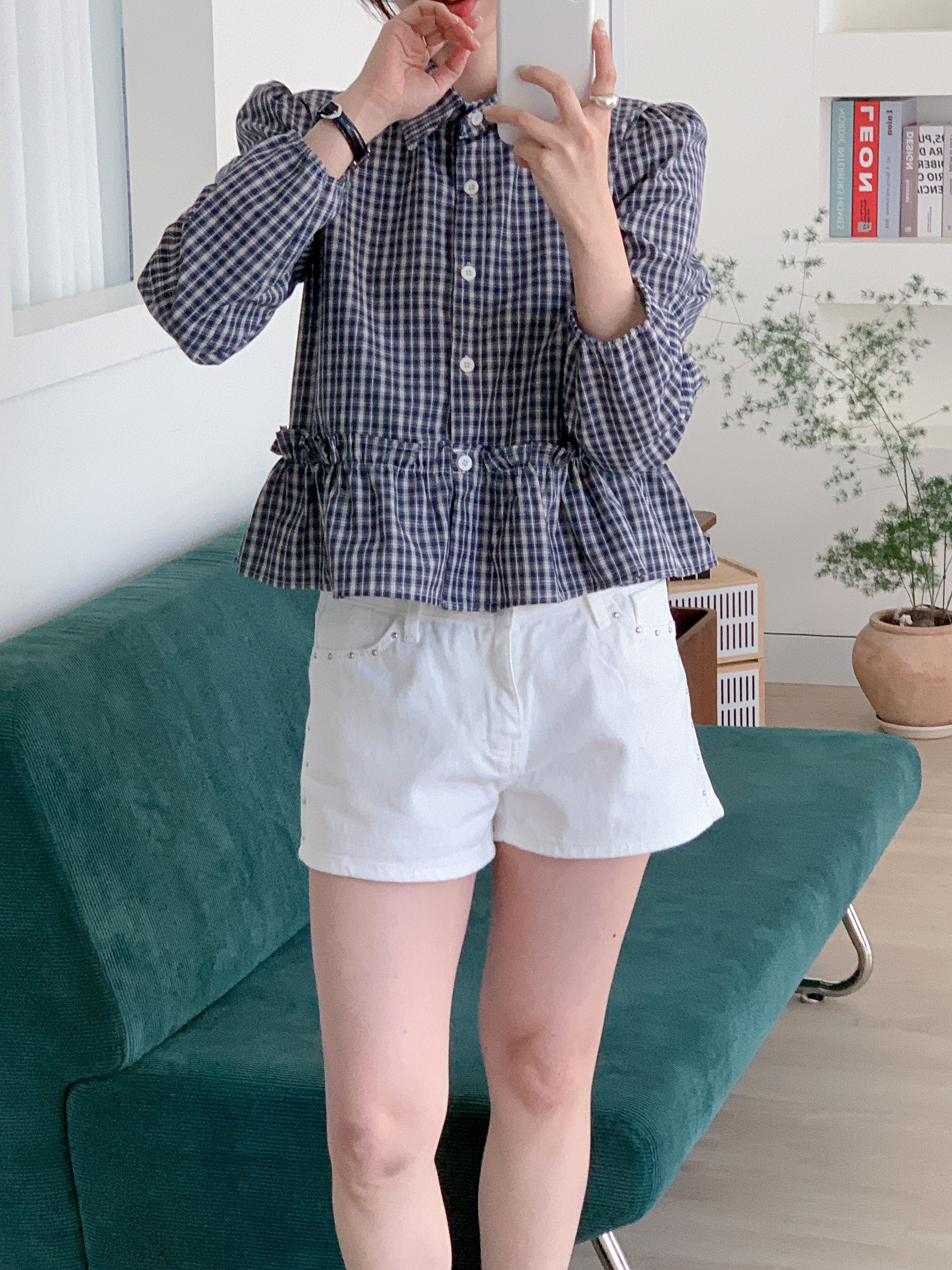 リネン混ボタンカラーパフスリーブルーズ長袖フレアセミクロップドチェックブラウス | 詳細画像6