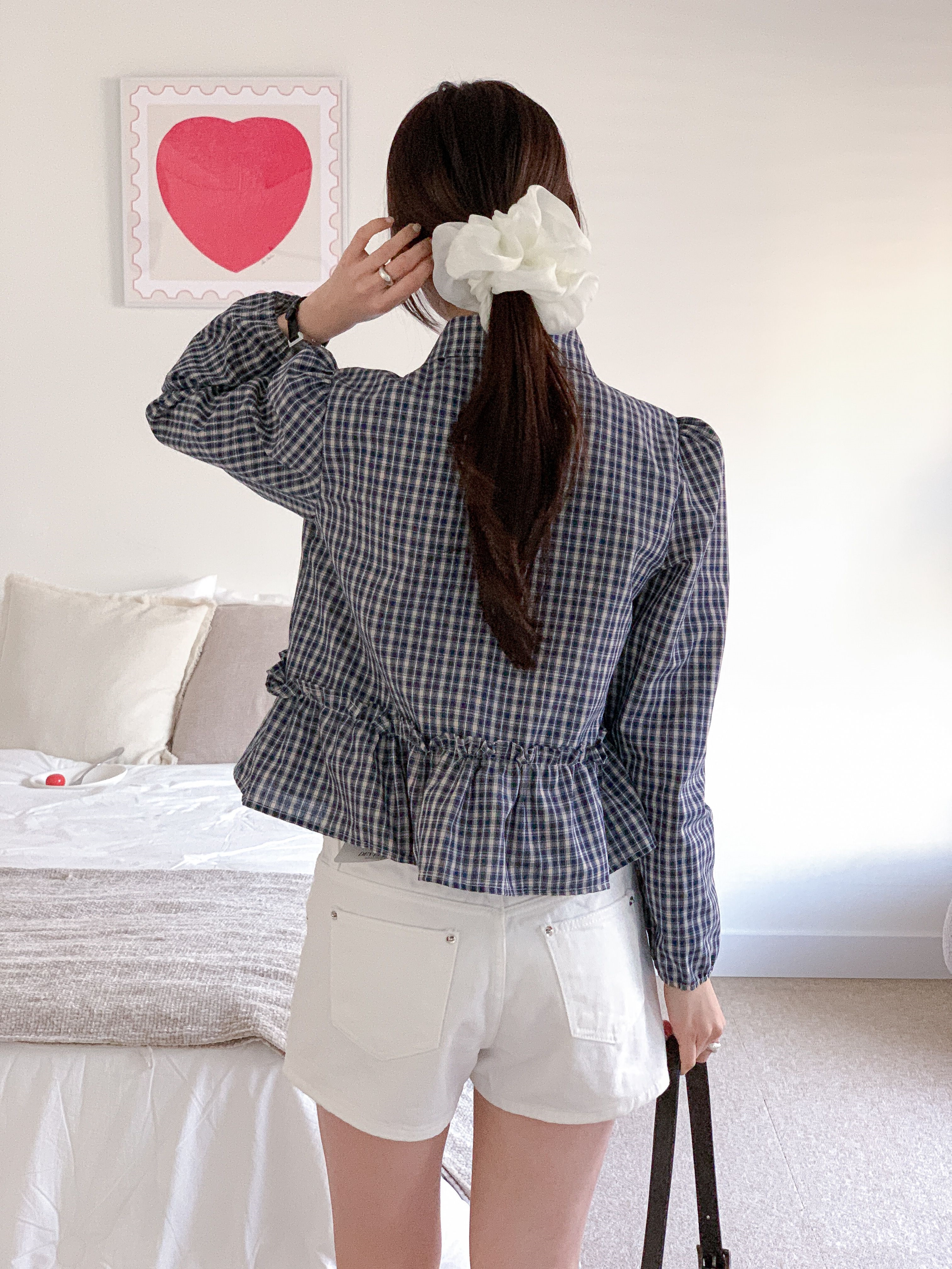 リネン混ボタンカラーパフスリーブルーズ長袖フレアセミクロップドチェックブラウス | 詳細画像12