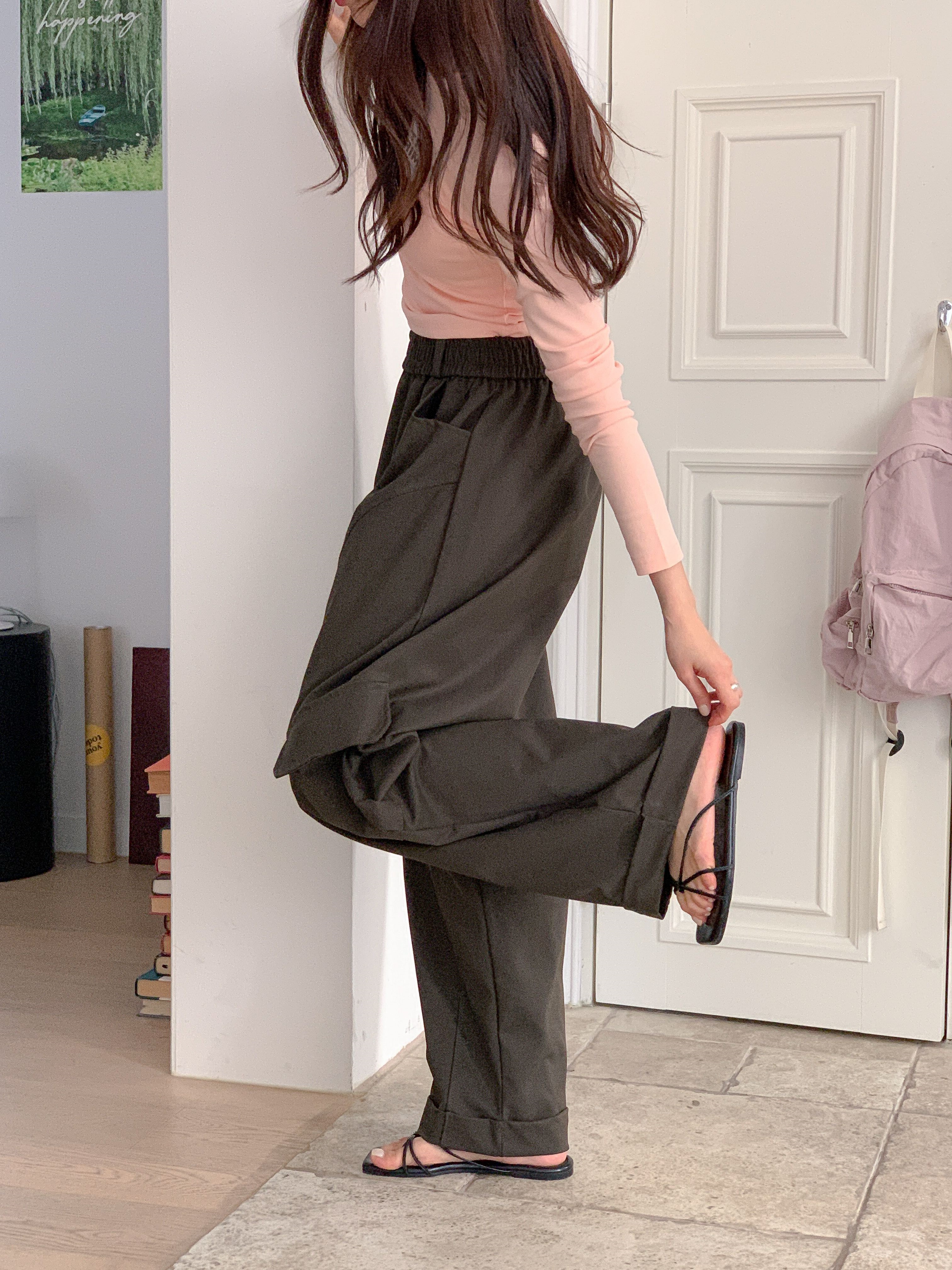 シャーリングポケットラインウエストゴムカーゴロング無地パンツ | 詳細画像17