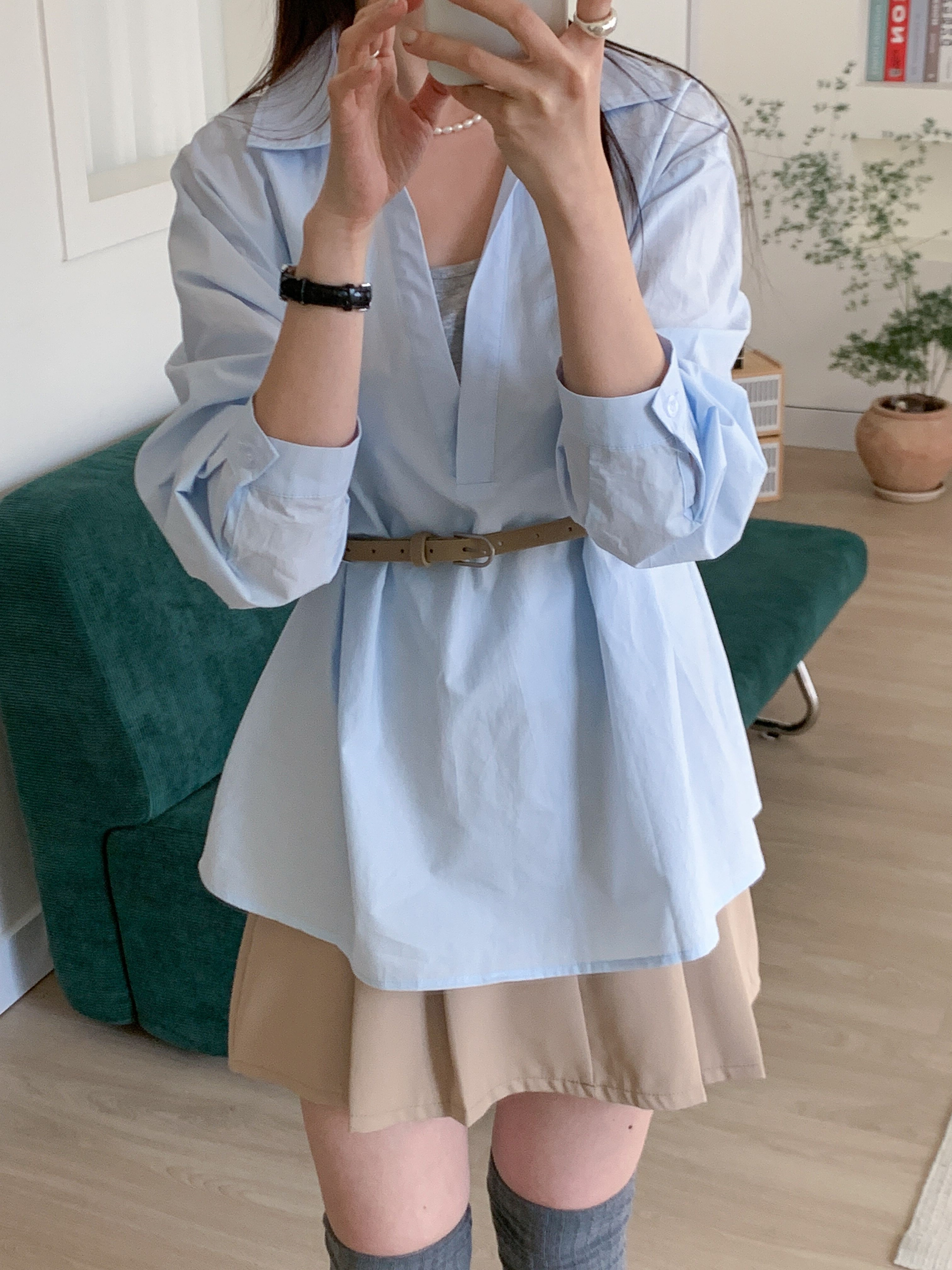 コットンVネックオープンカラーオーバーサイズ長袖ボタンスリーブループハーフシャツキャミソールアンサンブルベルト付 | 詳細画像8