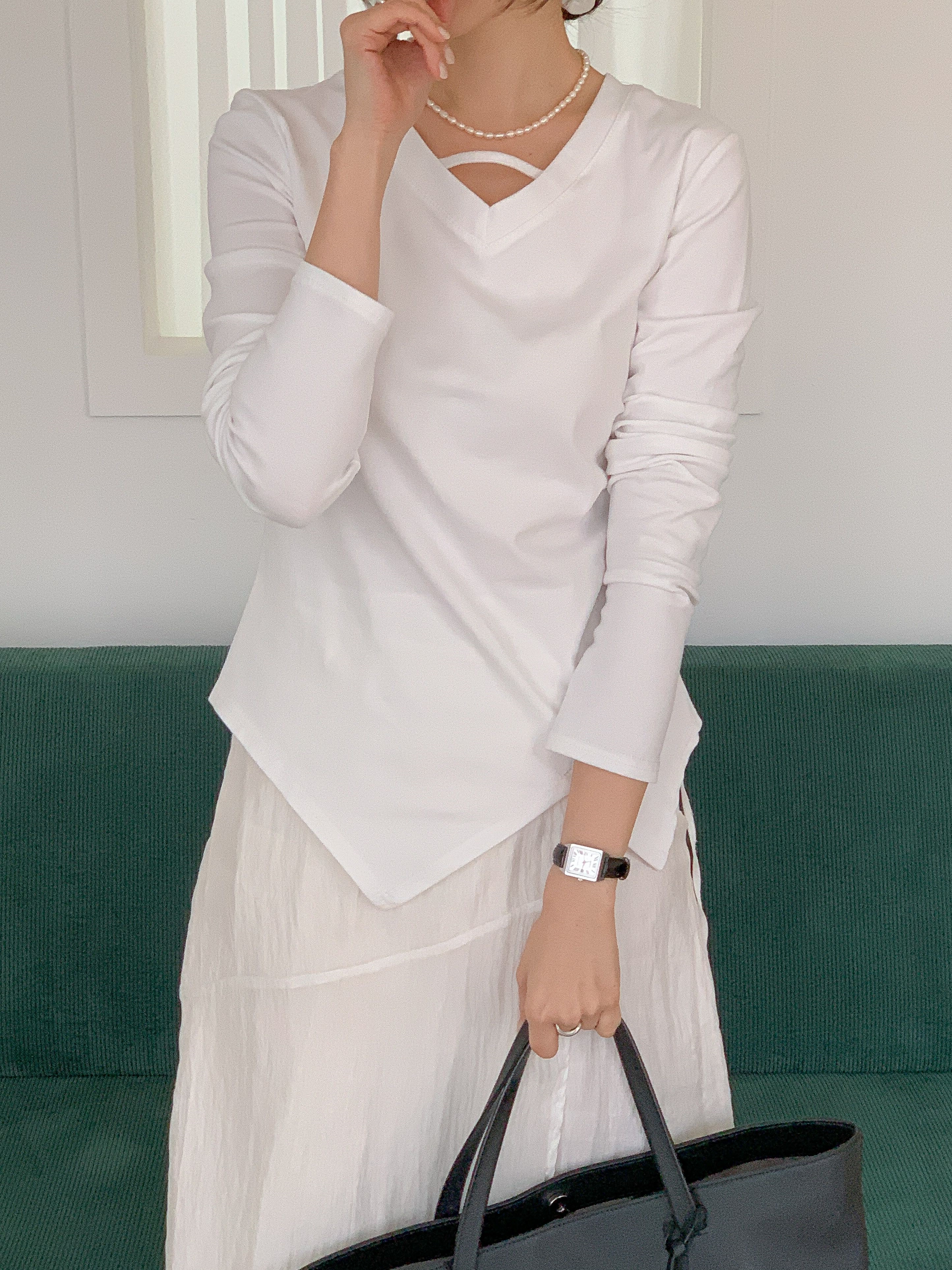 Vネックスリットスリムアンバランス長袖ギャザー無地Tシャツ | 詳細画像11