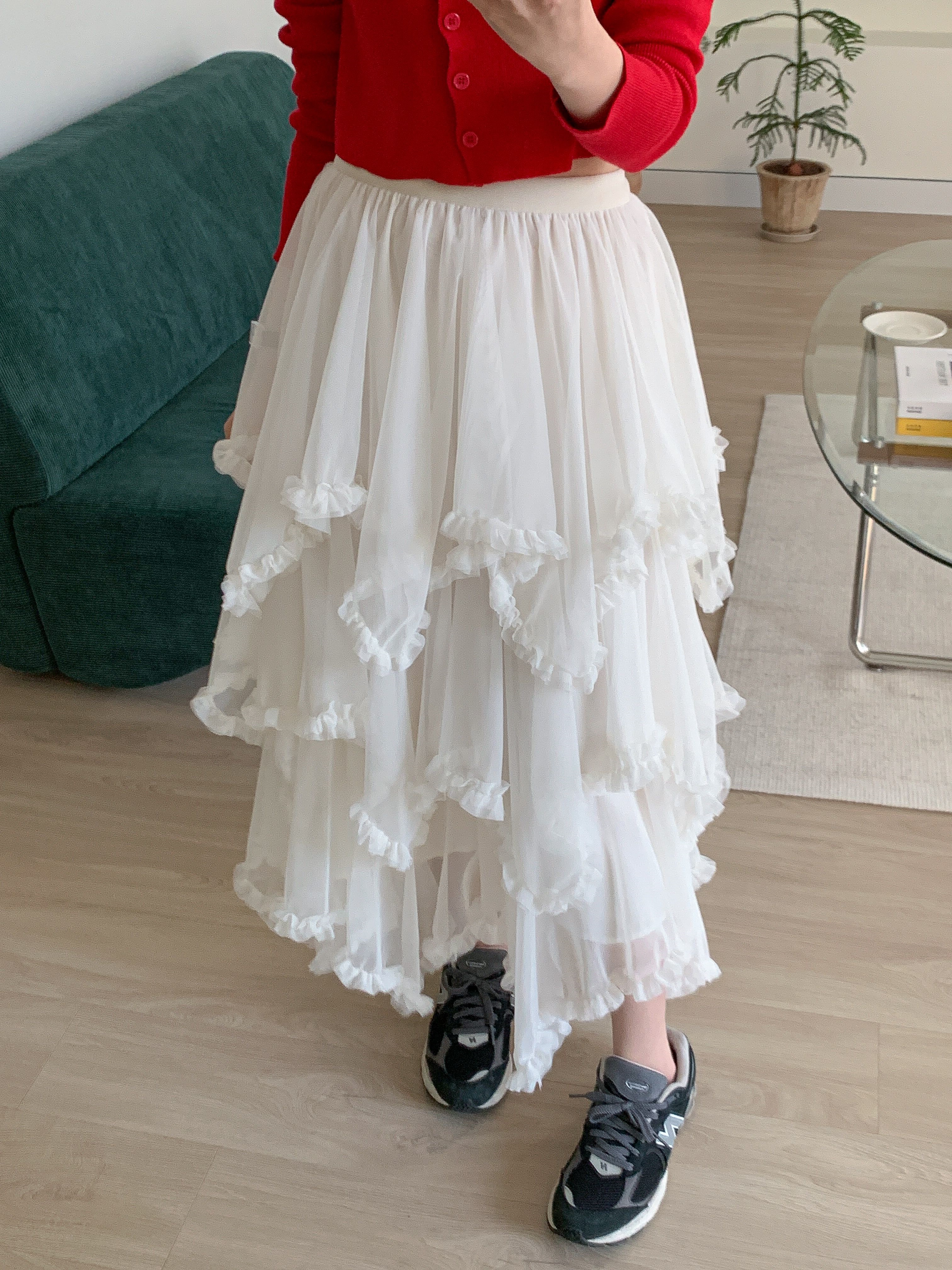 シャーリングフリルティアードウエストゴムパフスリーブロング無地スカート | 詳細画像2