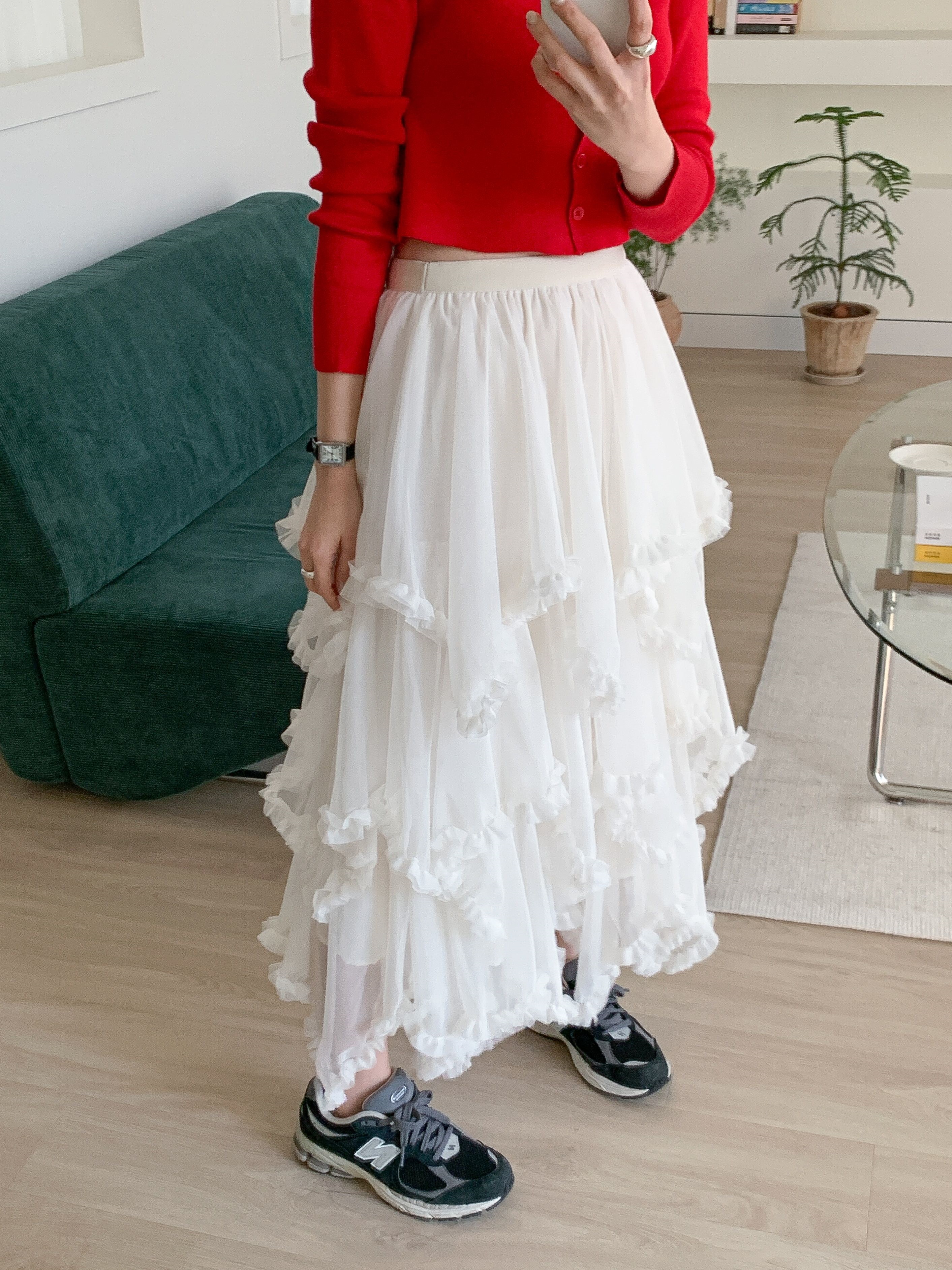 シャーリングフリルティアードウエストゴムパフスリーブロング無地スカート | 詳細画像6