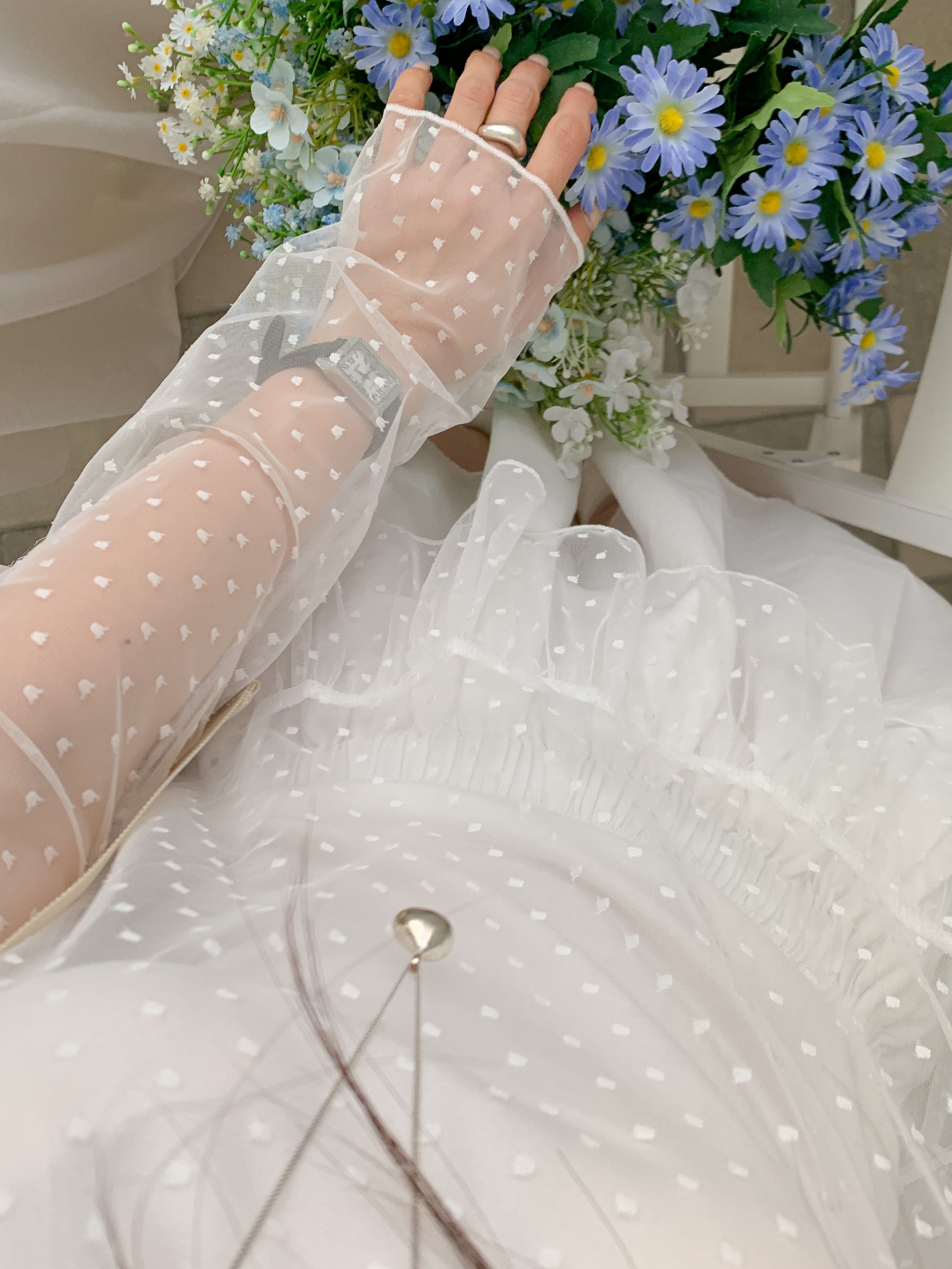 レースシースルータートルネックルーズ長袖ギャザーフレアドットTシャツ | 詳細画像2