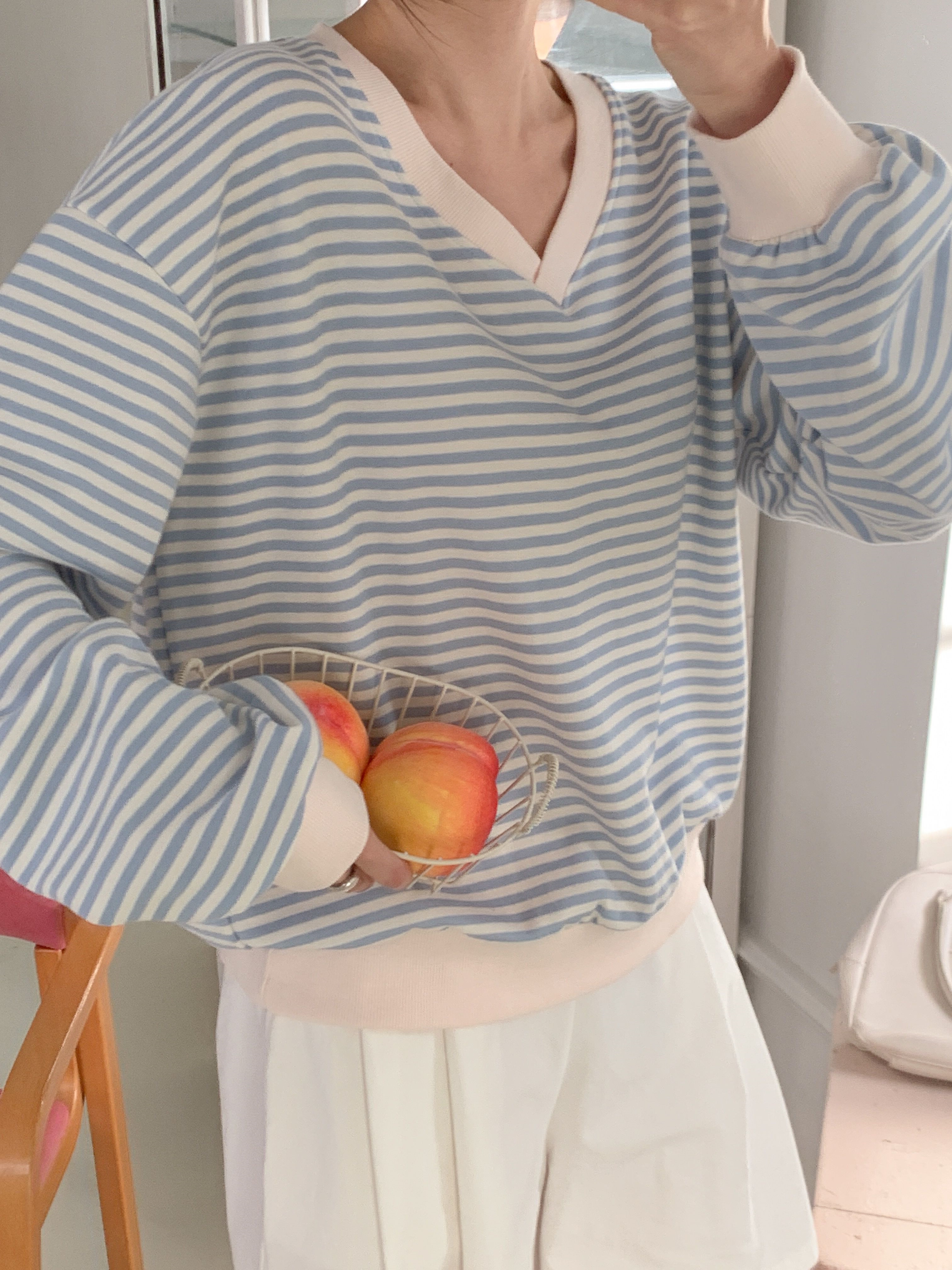 Vネックウェーブルーズ長袖ボーダースウェット | 詳細画像16