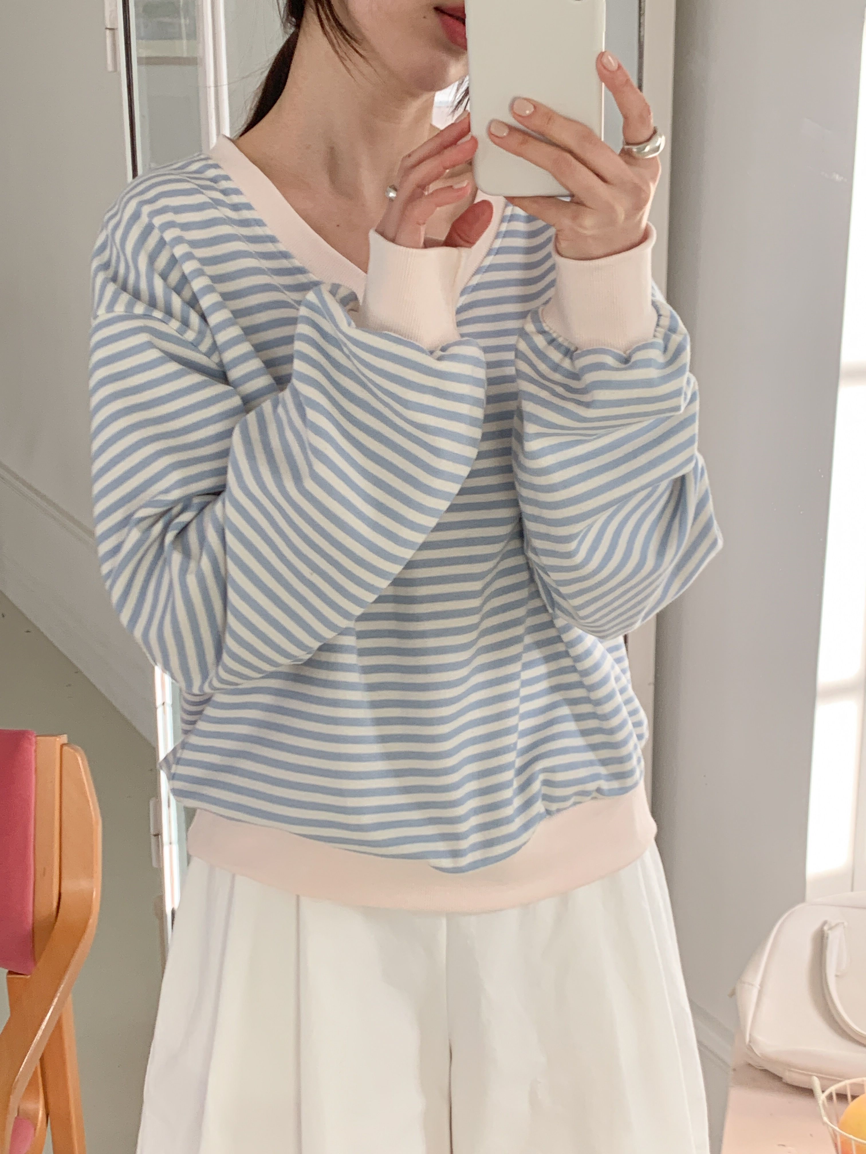 Vネックウェーブルーズ長袖ボーダースウェット | 詳細画像20