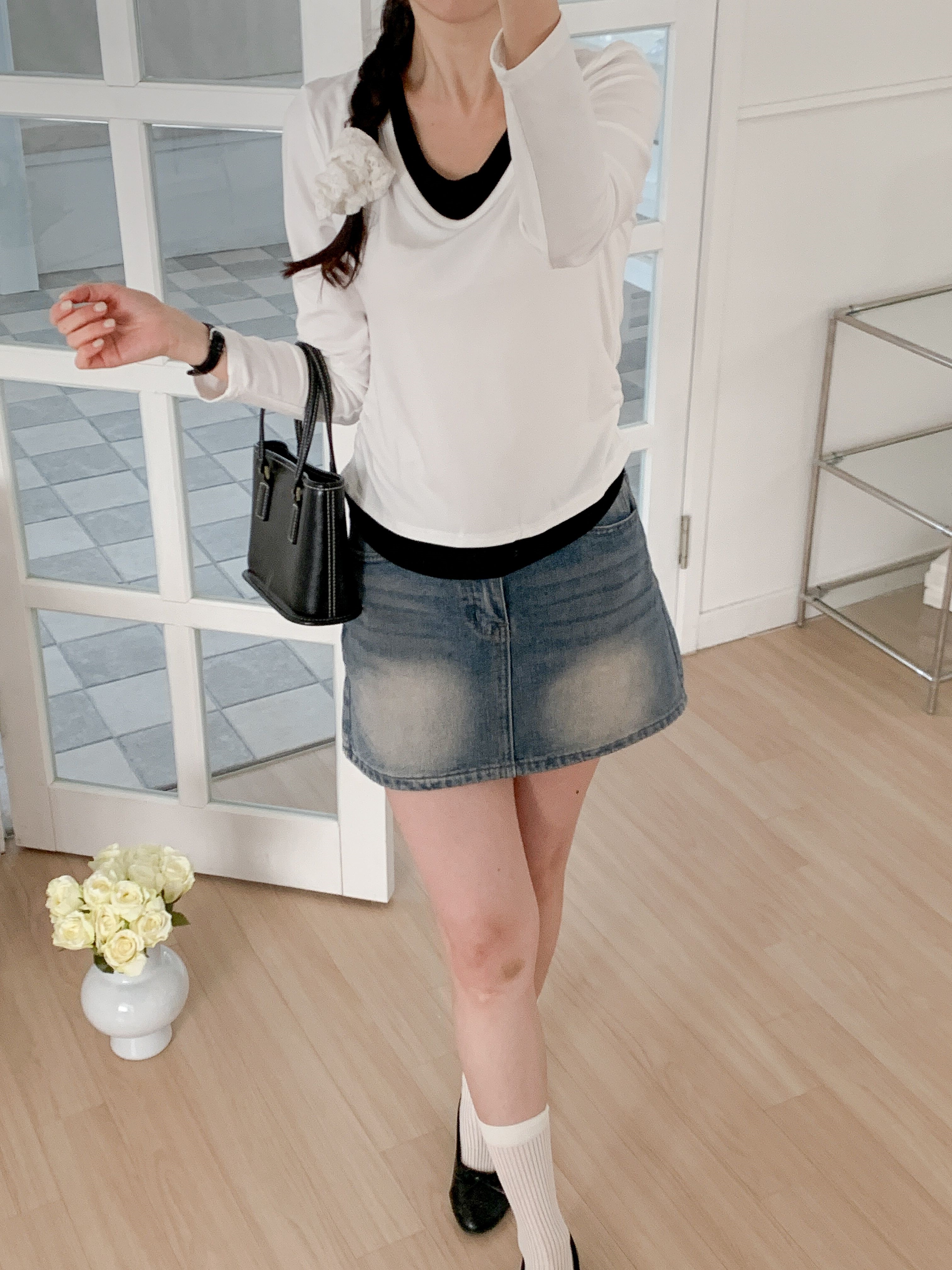 Uネックシャーリングレイヤード風長袖セミクロップド配色Tシャツ | 詳細画像8