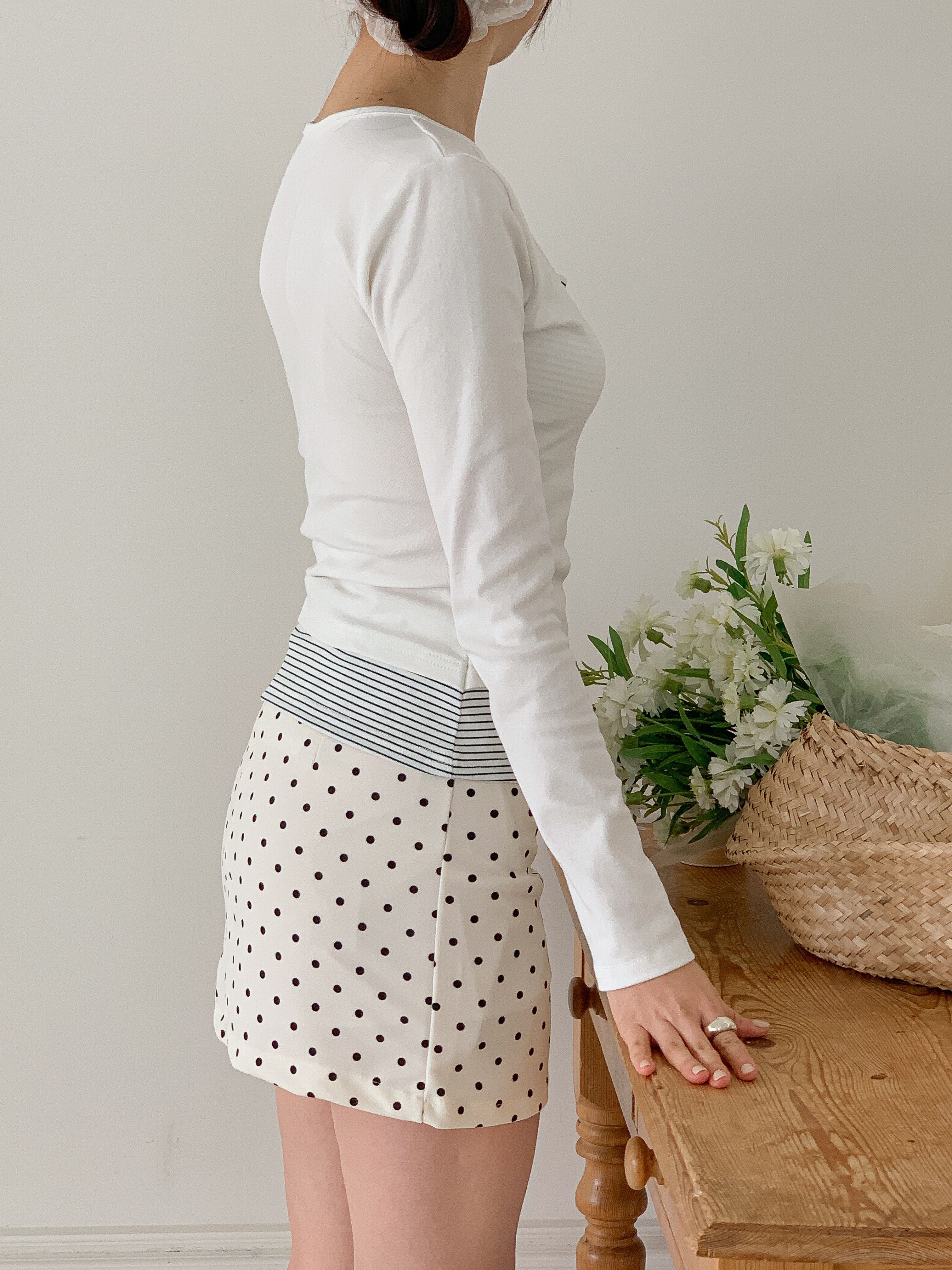 Uネックハーフジップスリムレイヤード風長袖ワンポケットスナップボタン無地Tシャツ | 詳細画像17