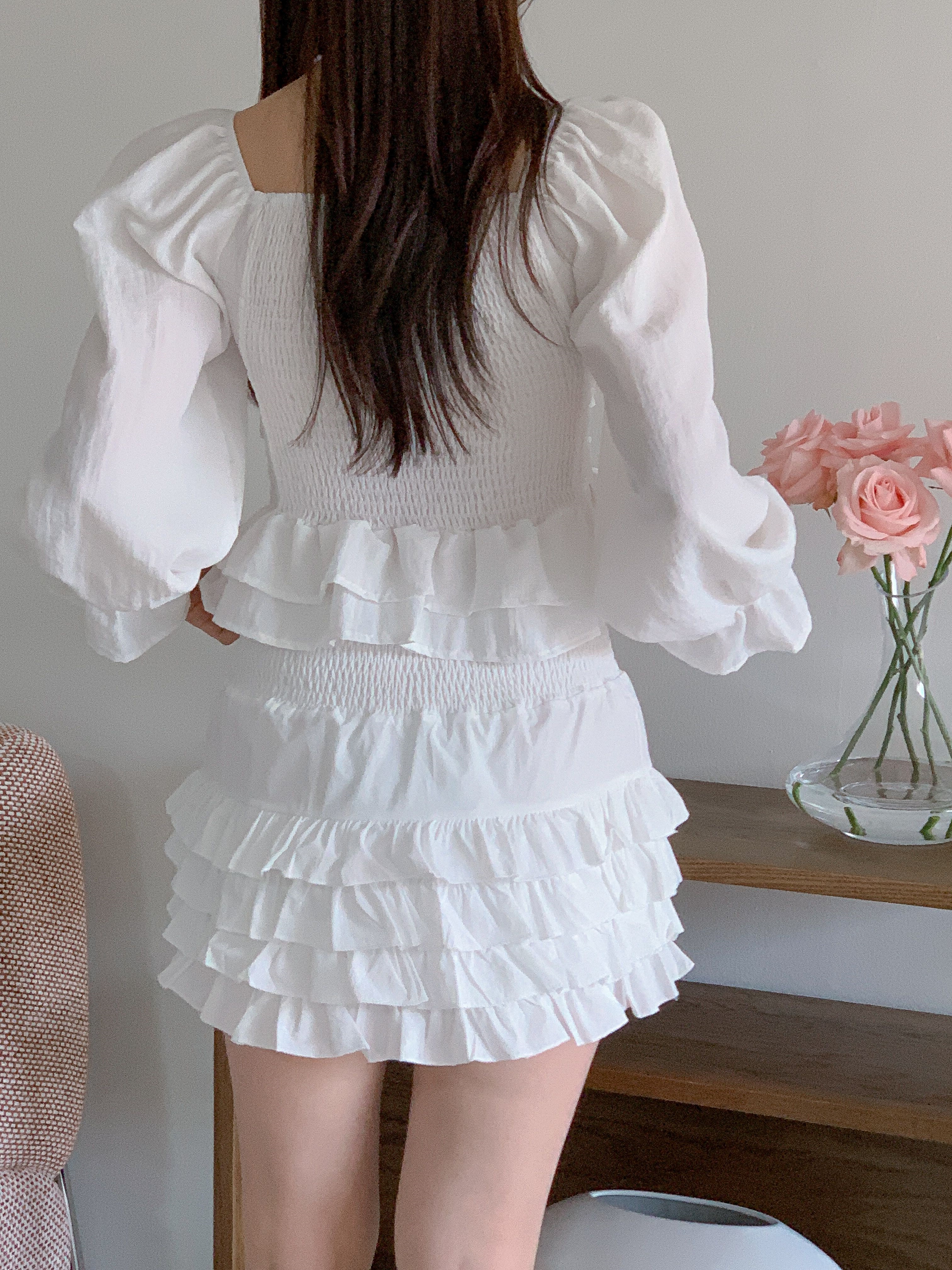 コットンスクエアネックシャーリングドローストリングパフスリーブクロップド長袖フレア無地ブラウス | 詳細画像17