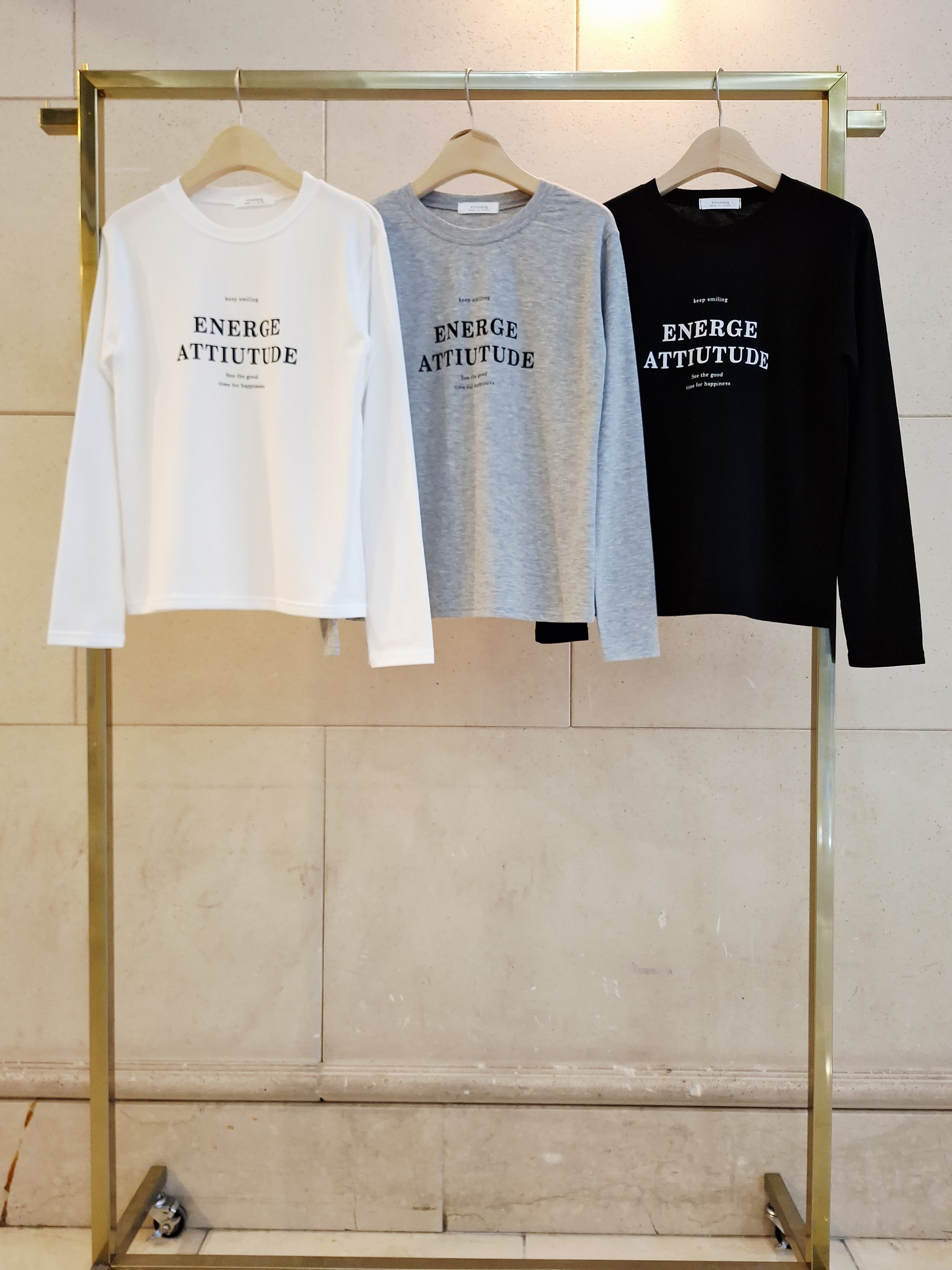 ラウンドネックベーシック長袖ロゴTシャツ | 詳細画像2