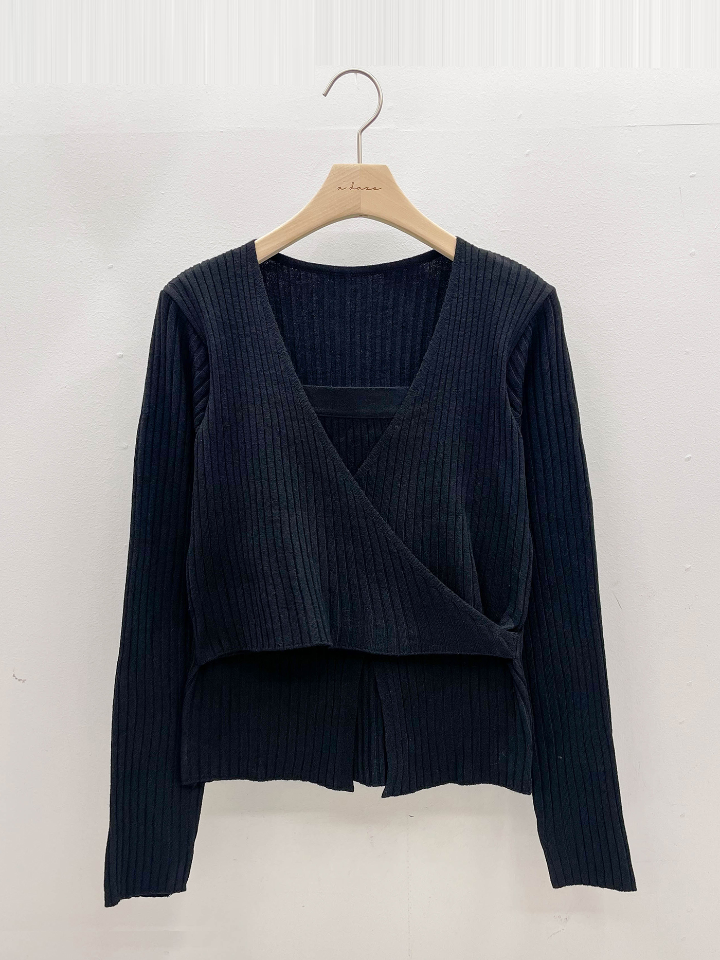 Vネックベーシックレイヤード風長袖ニット | 詳細画像18