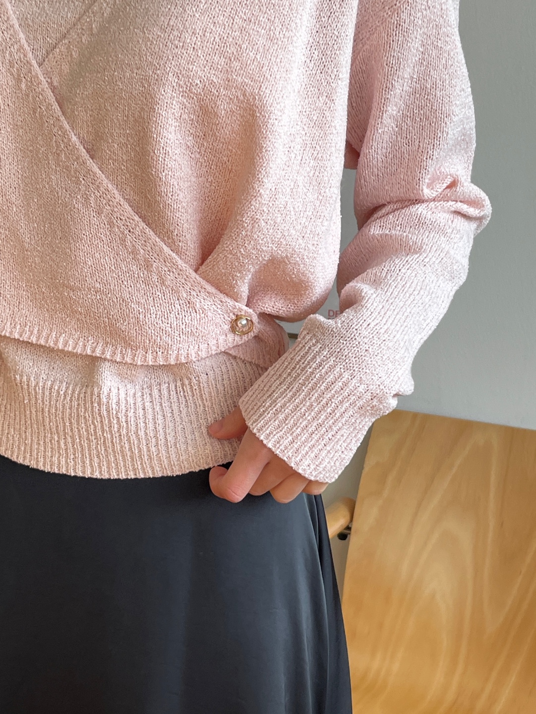 ラップパール調ボタンレイヤード風長袖ニットカーディガン | 詳細画像13