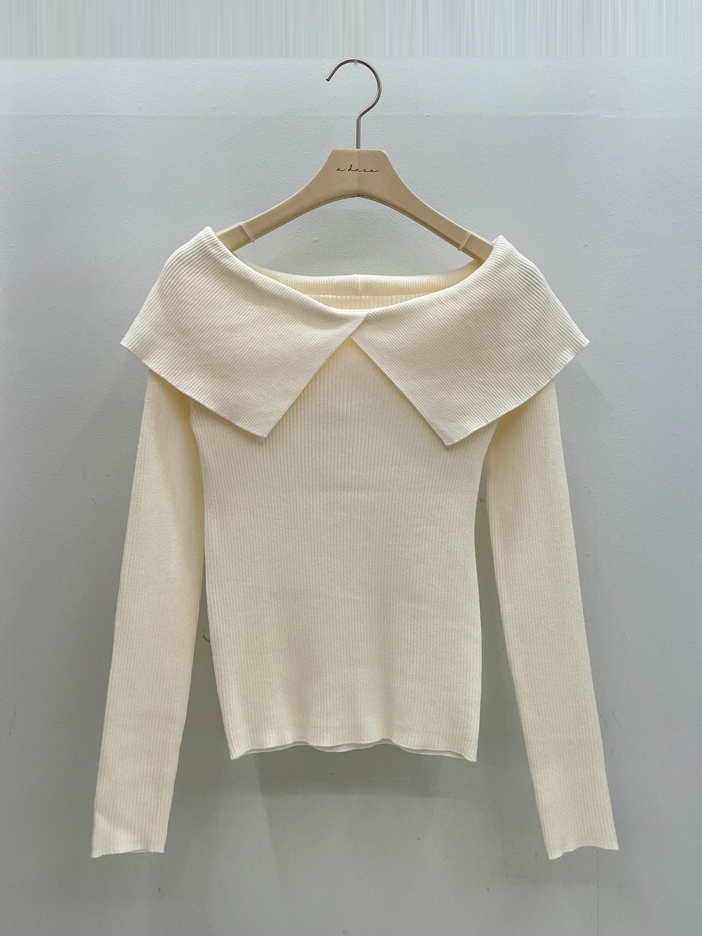 オフショルダーベーシック長袖ニット | 詳細画像19