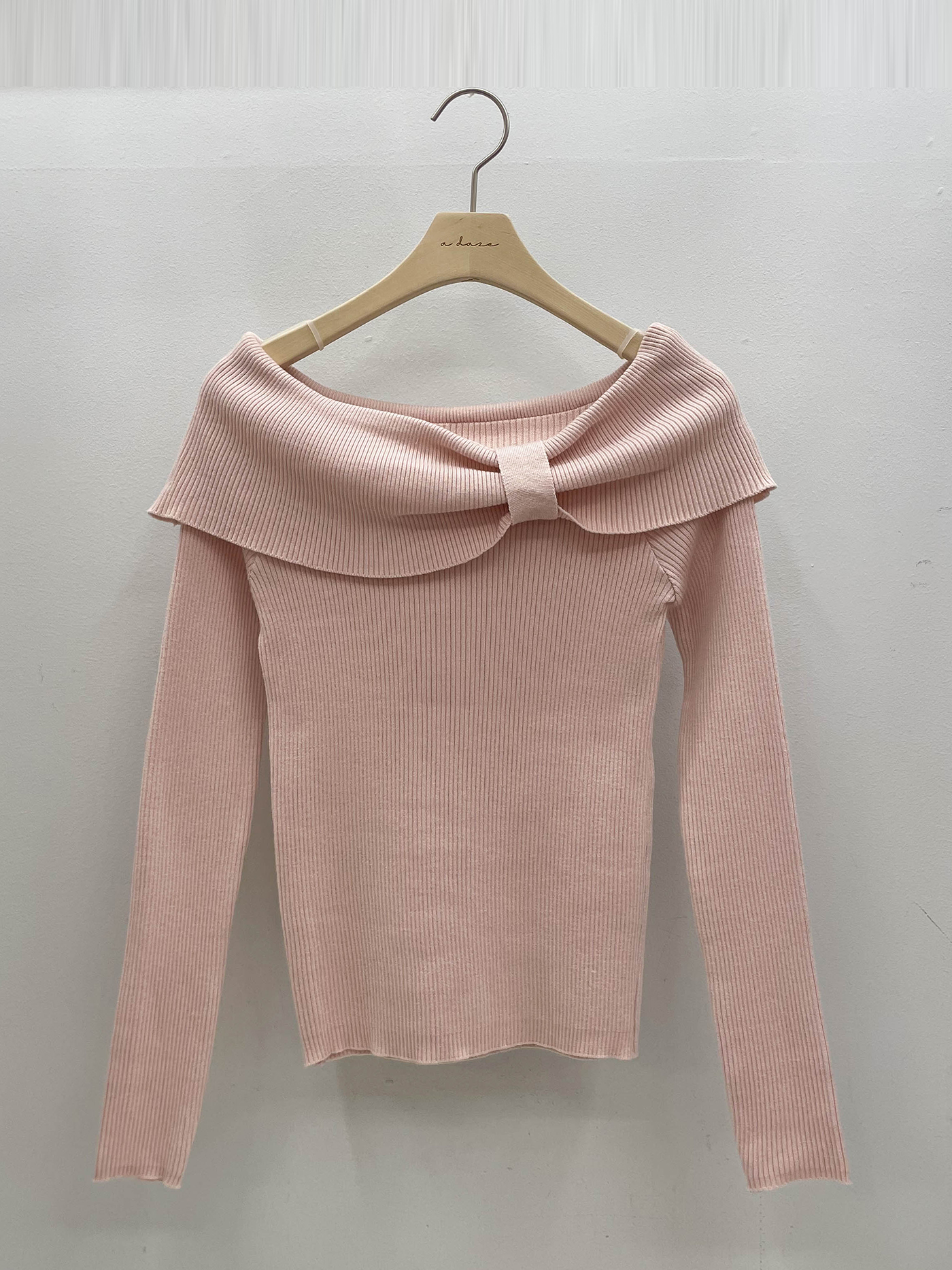 オフショルダーベーシック長袖ニット | 詳細画像16